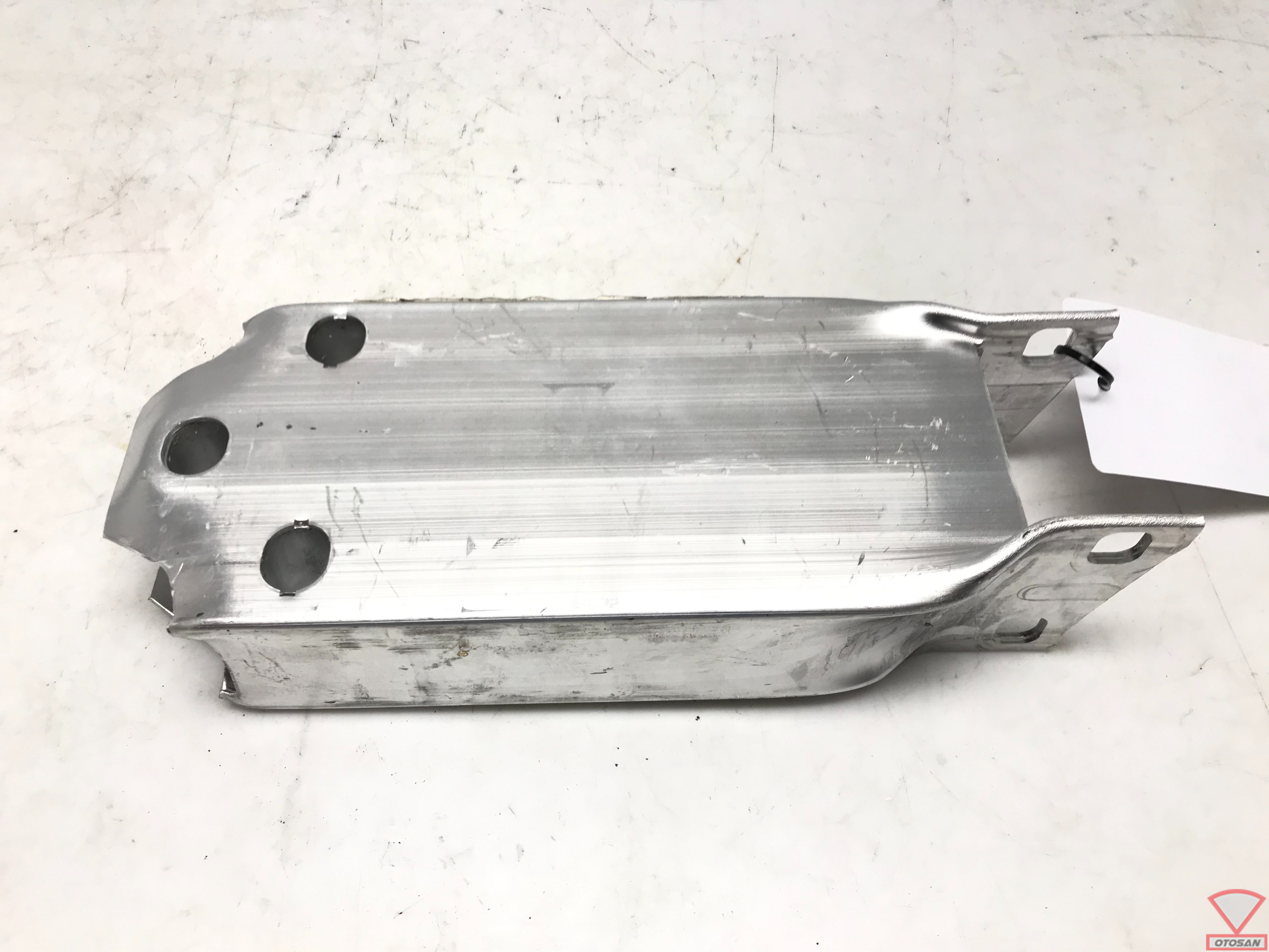 MB C Klasse W206 Bumperbalk Absorber Links A2066200100