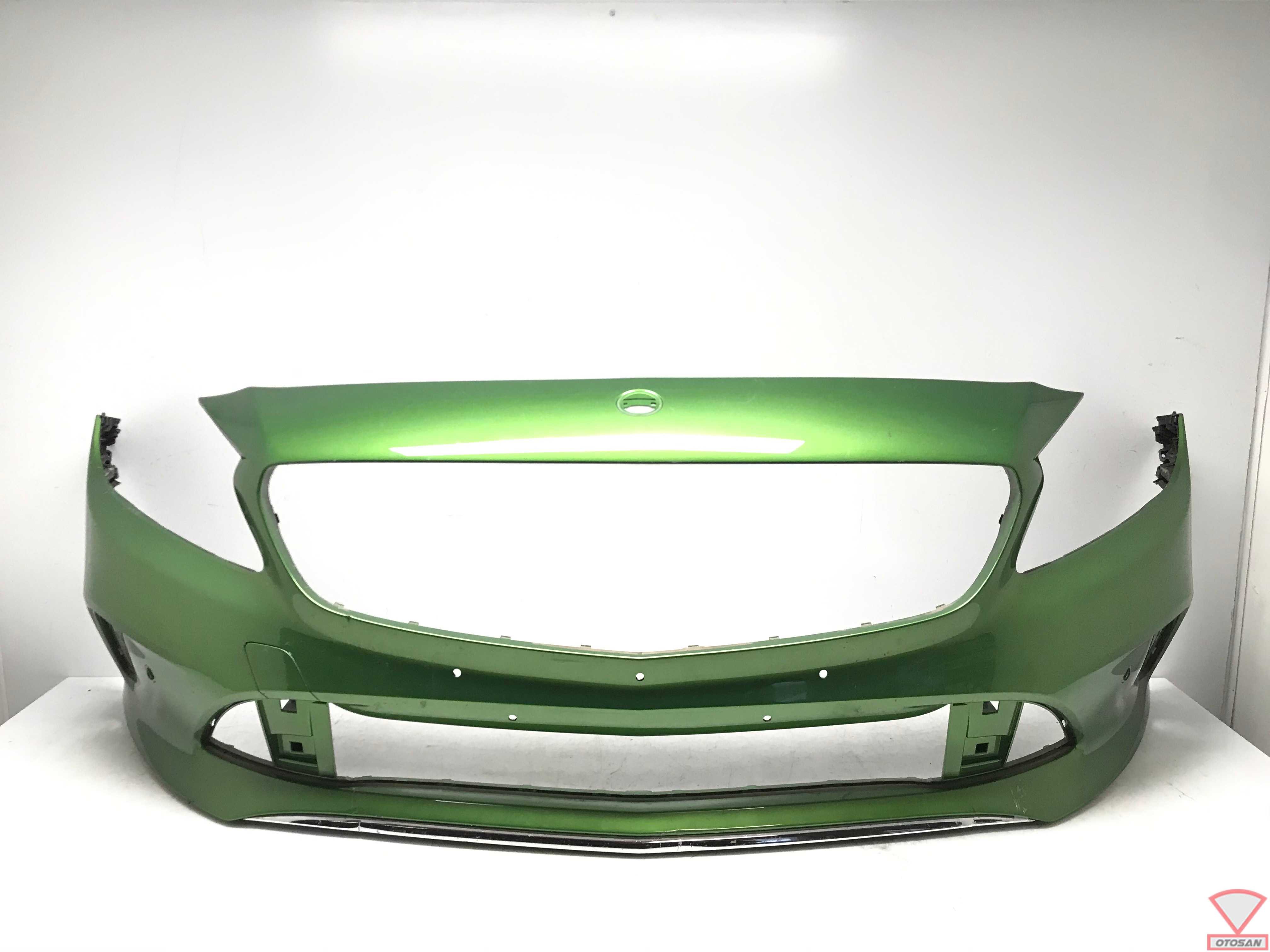 Mercedes A Class W176 Facelift Front Bumper 6xPDC Original!