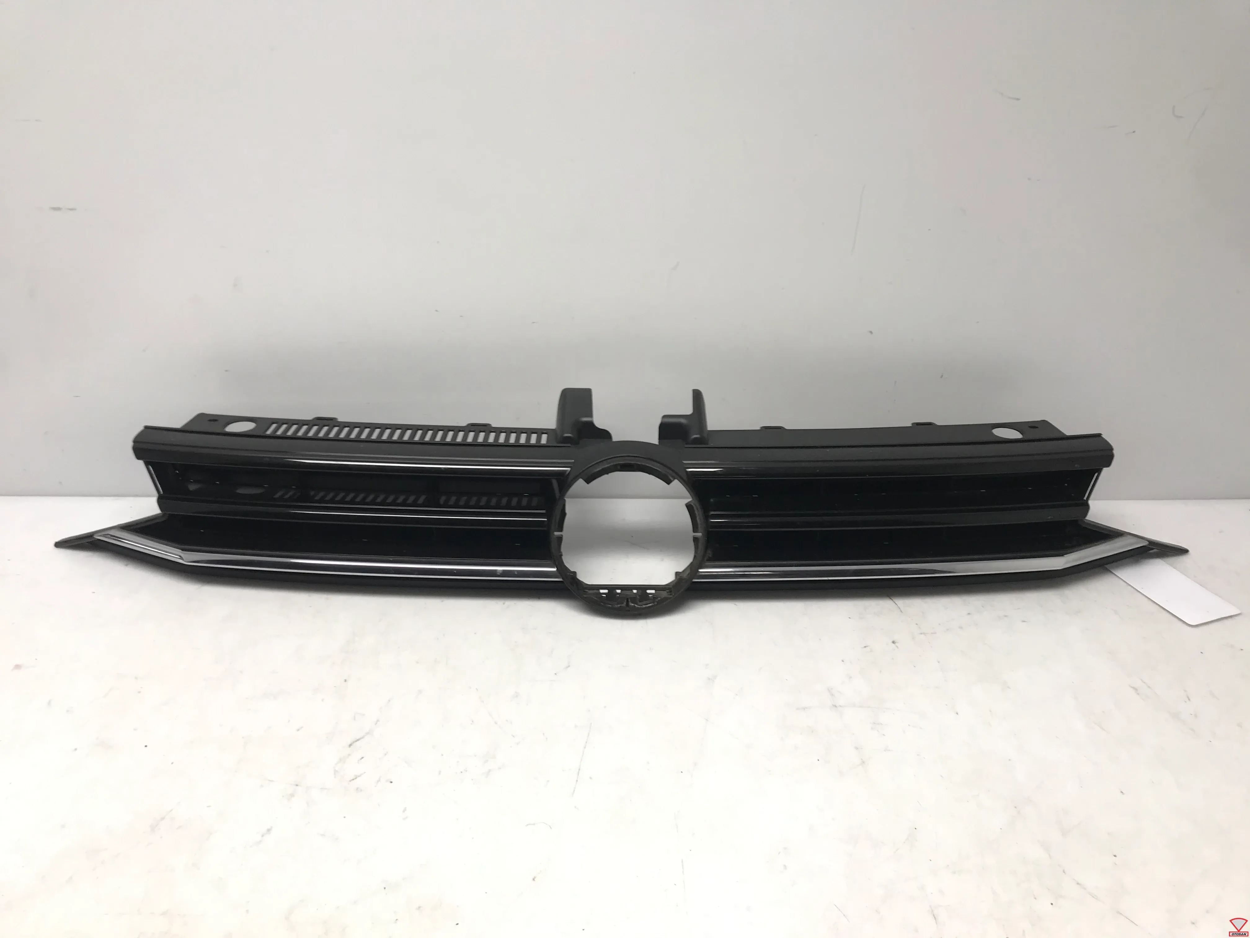 VW Touran 5T 5TA Grille Grill Original! 5TA853653C