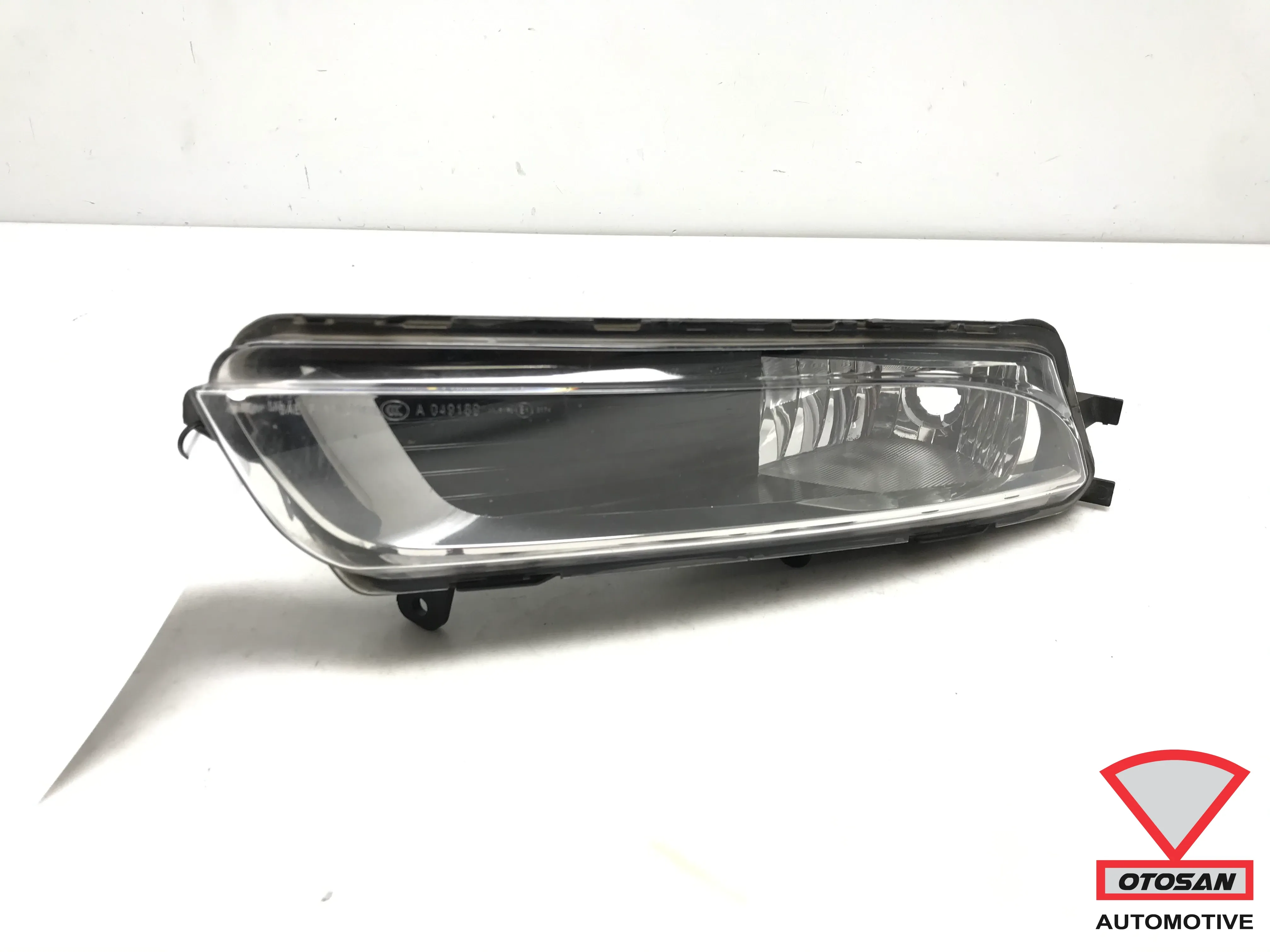 VW Passat CC 2012-2017 Nebelscheinwerfer vorne links 3C8941699