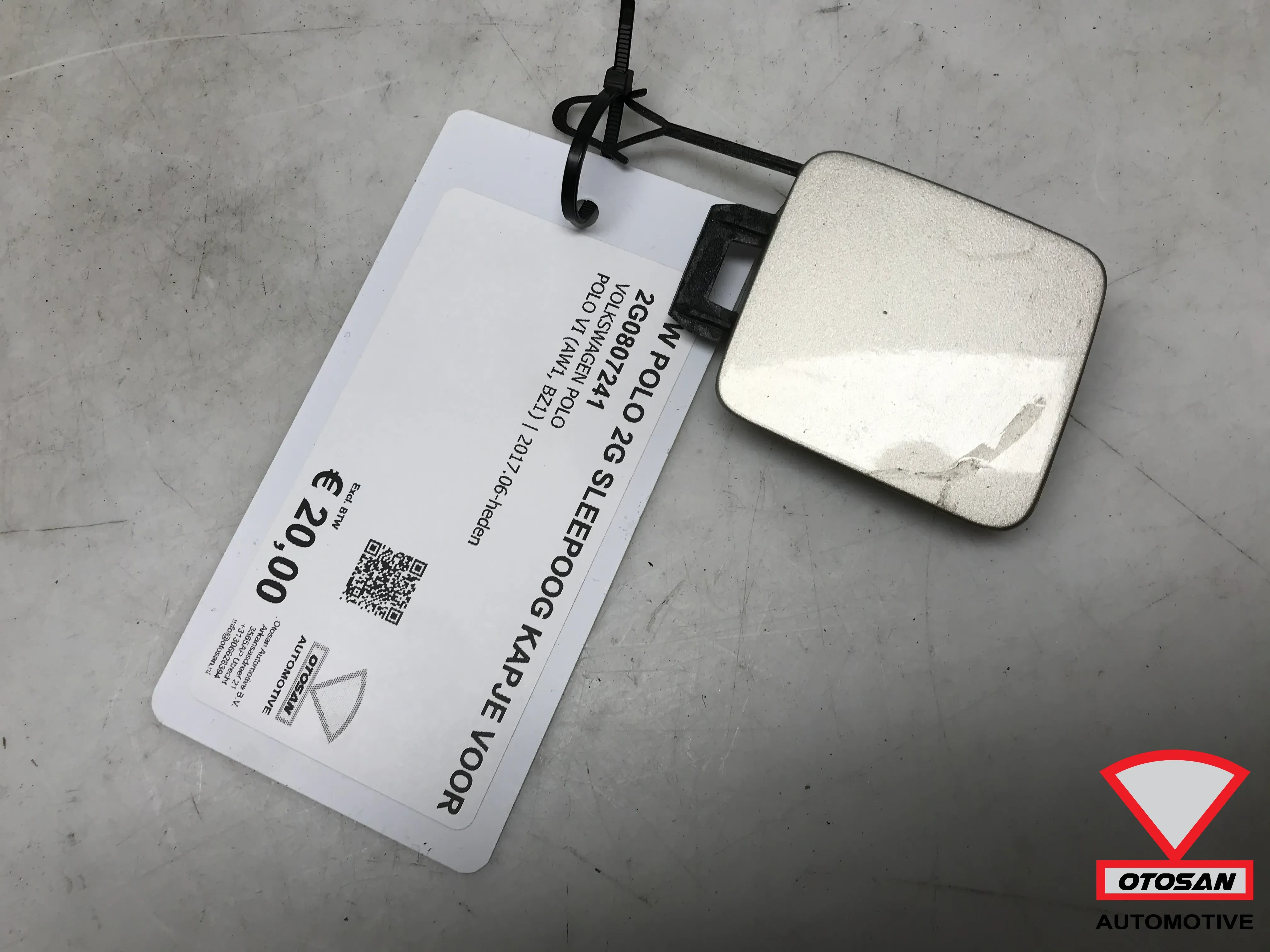 VW Polo 2G Cache oeil de remorquage avant 2G0807241