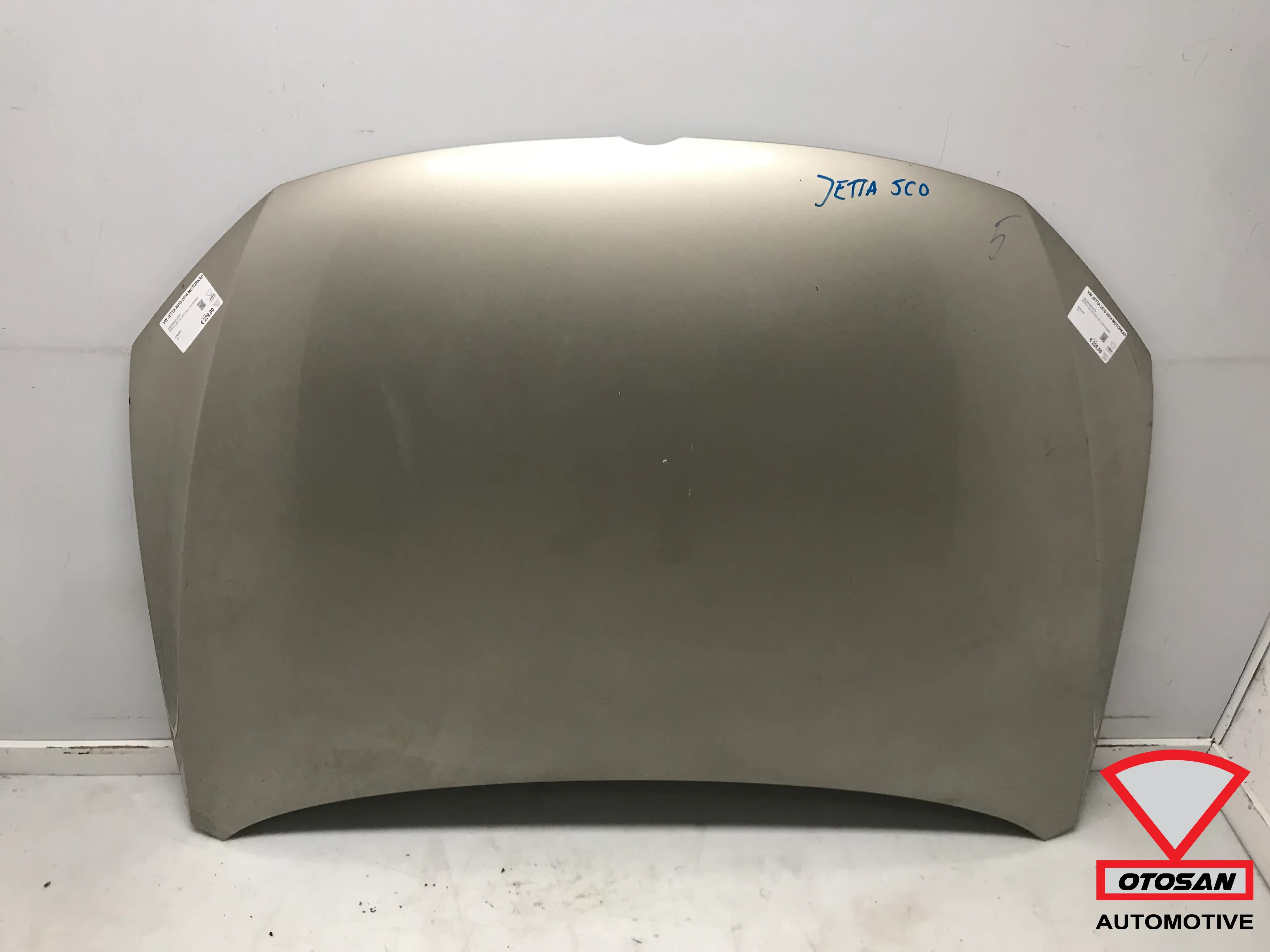 VW Jetta 2010-2014 Capot d'origine !