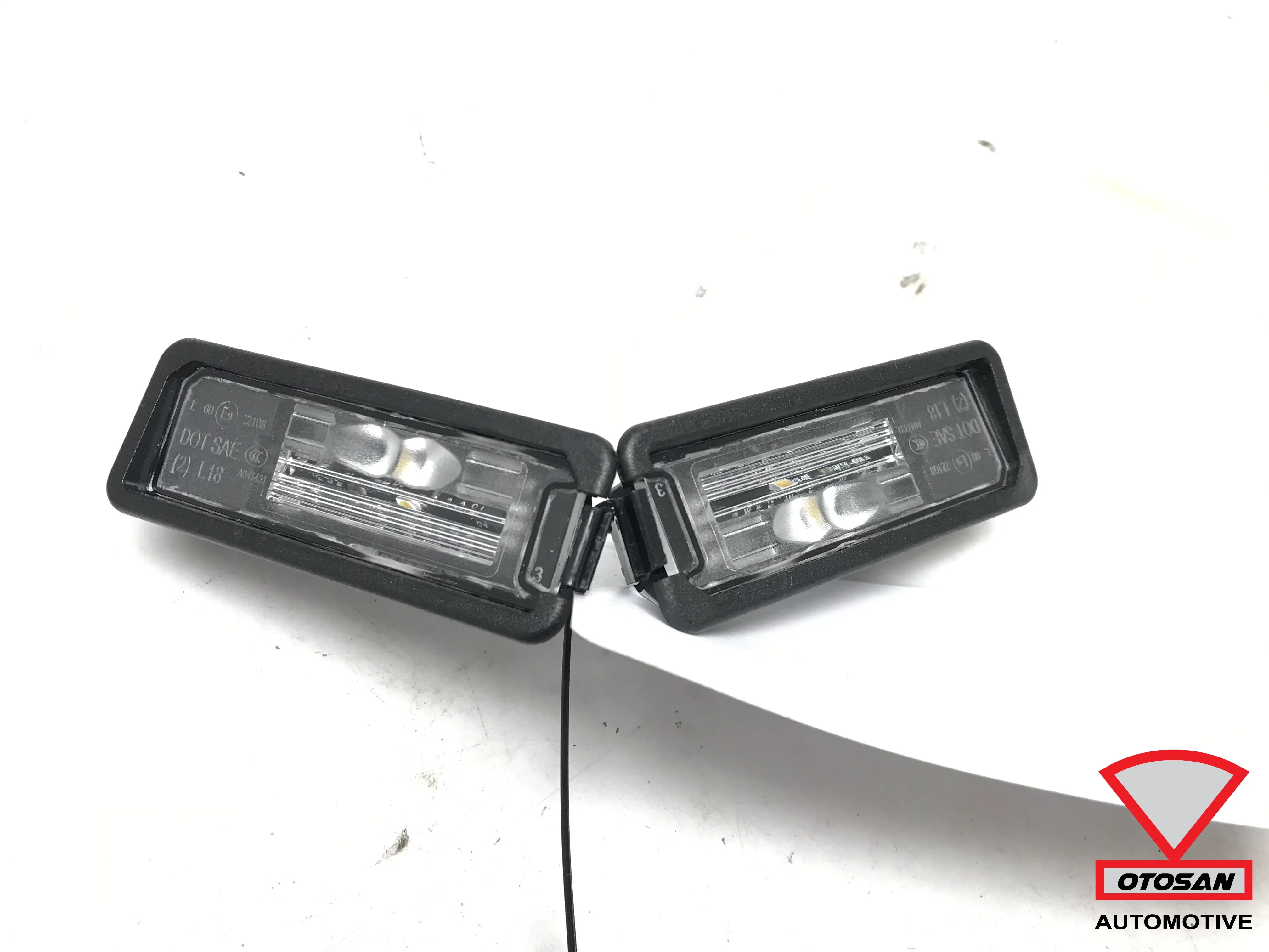 VW Passat Golf Polo LED License Plate Light Set 3G5943021A