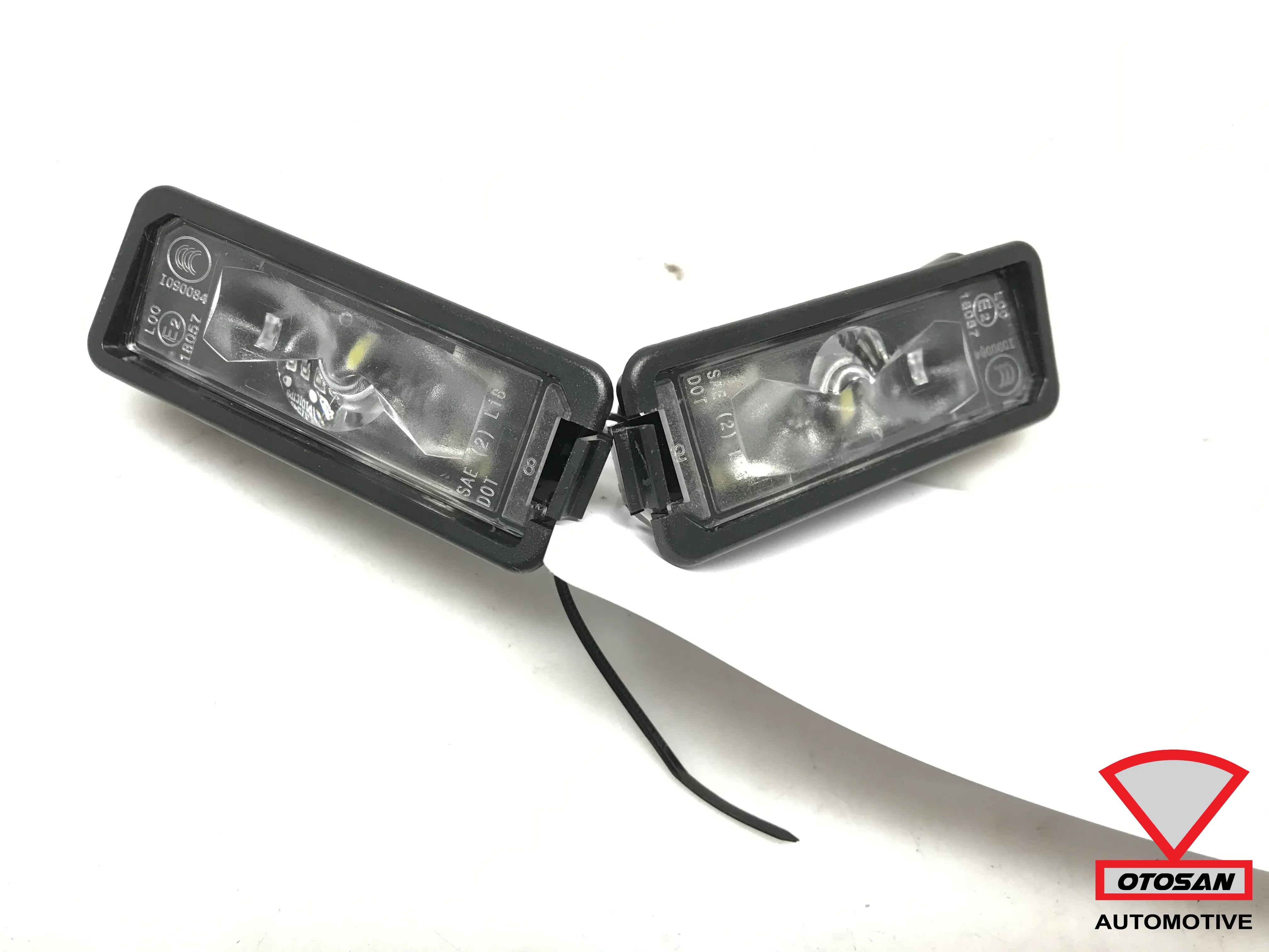 VW Passat Golf Polo LED License Plate Light Set 3G5943021