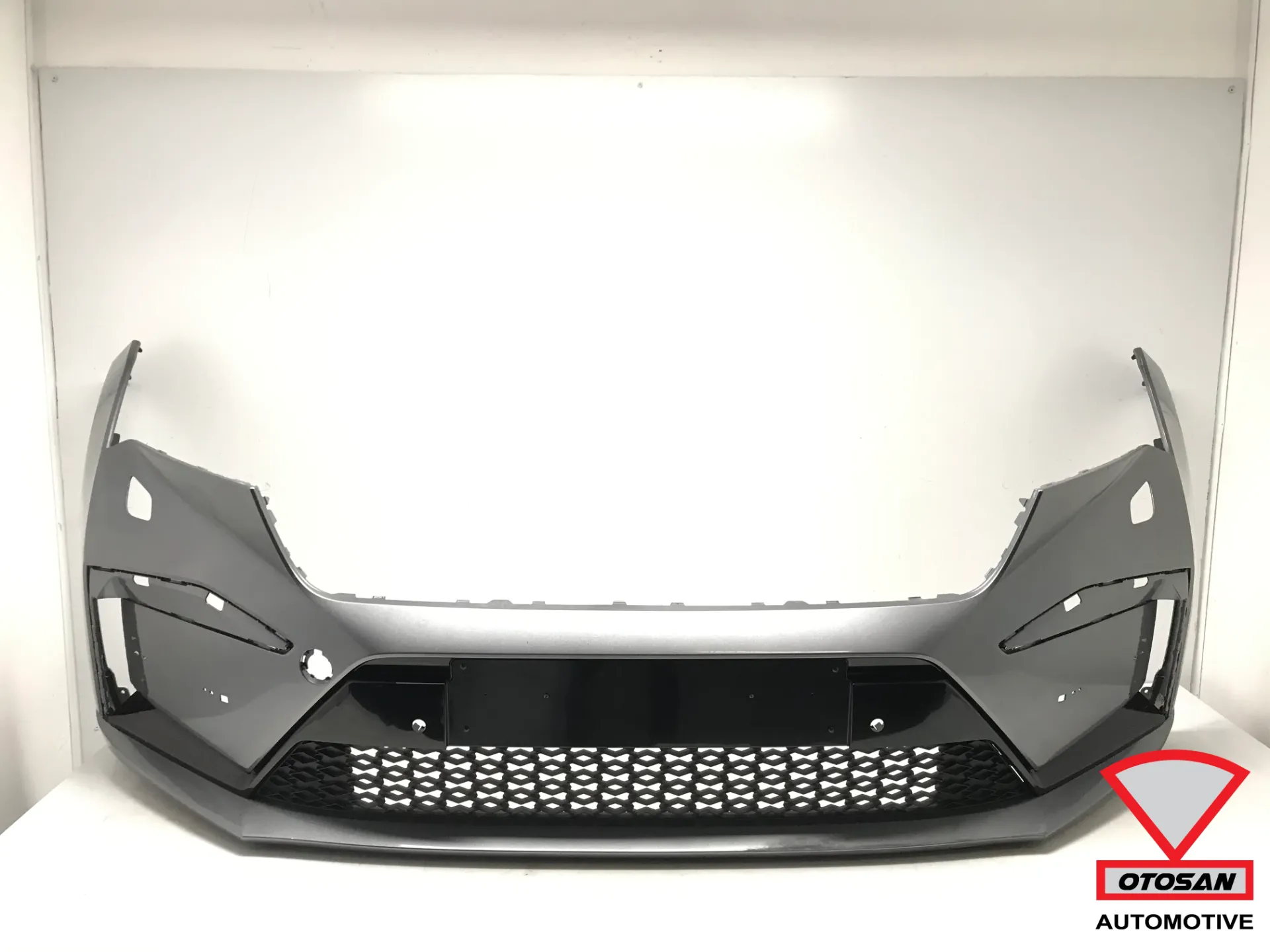 Pare-chocs avant Skoda Enyaq RS 4xPDC KLS Original !