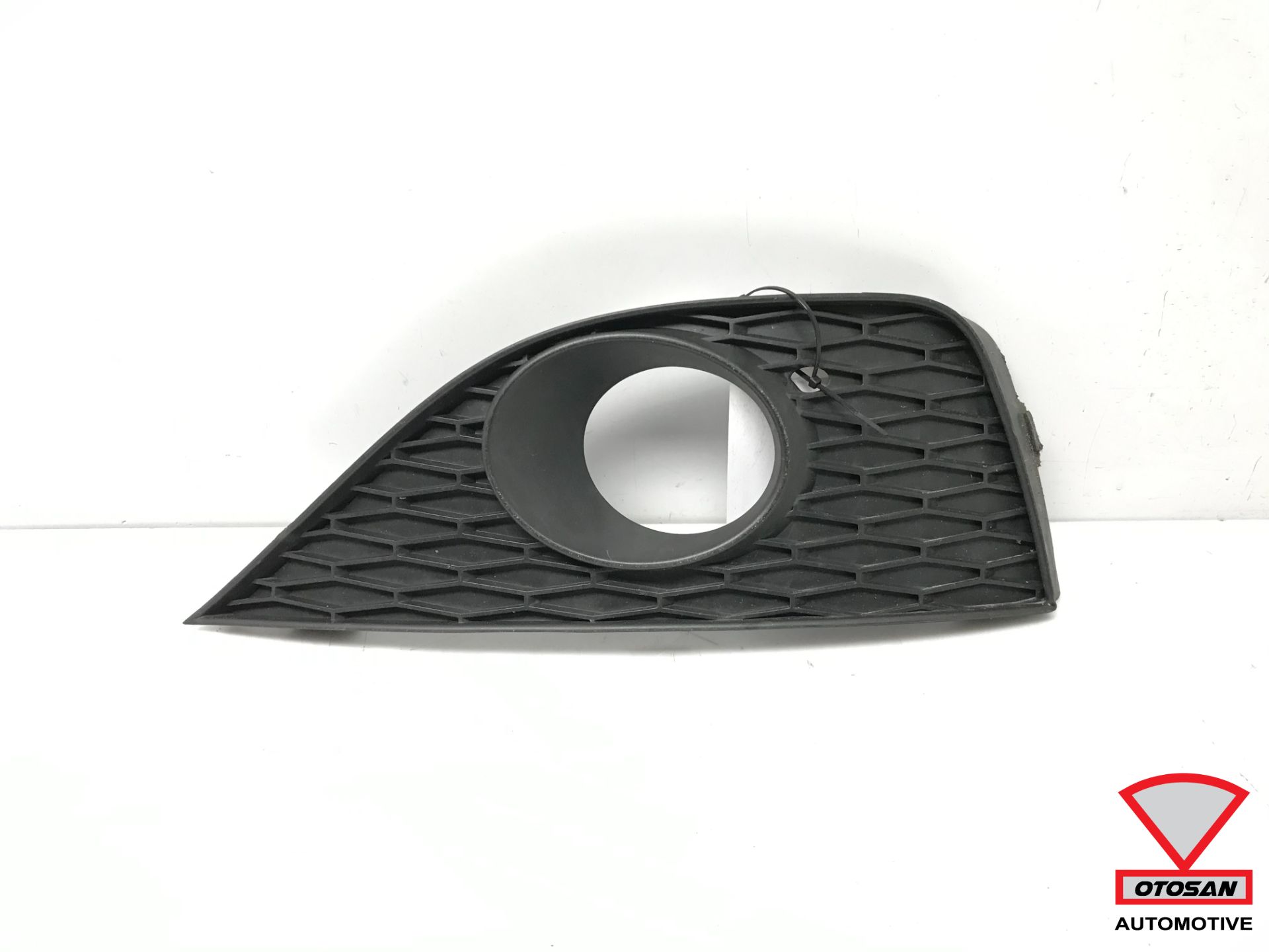 Seat Ibiza 6J Front Bumper Grille Left 6J0853665A