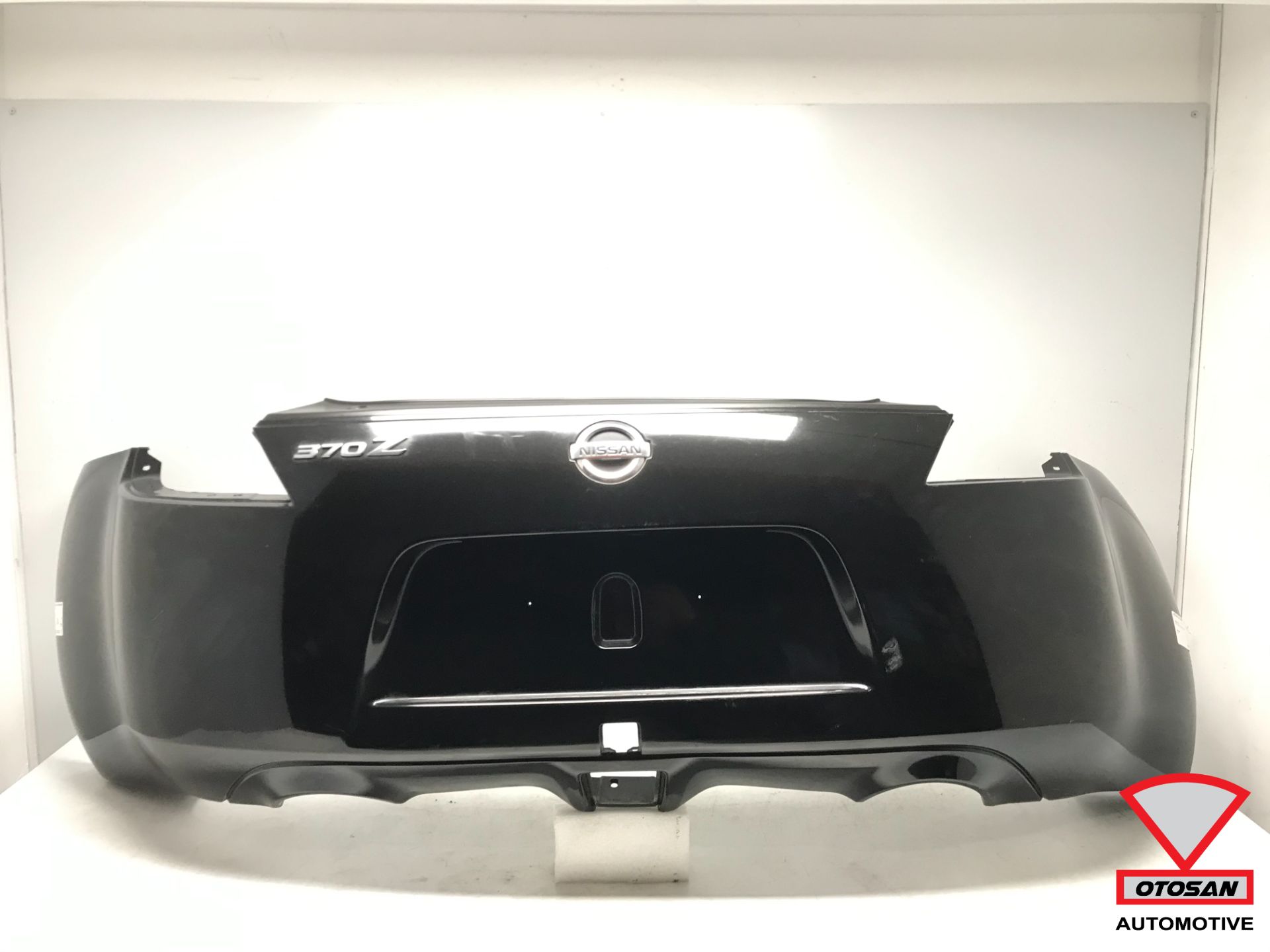 Nissan 370Z Coupe Rear Bumper Bumper Original!