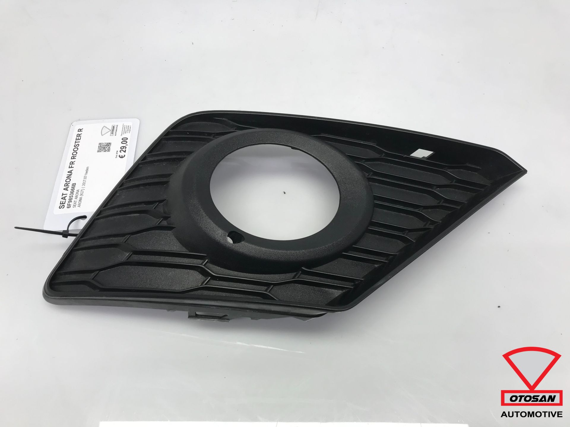 Seat Arona 2017+ FR Pare-chocs coq droit 6F9853666B