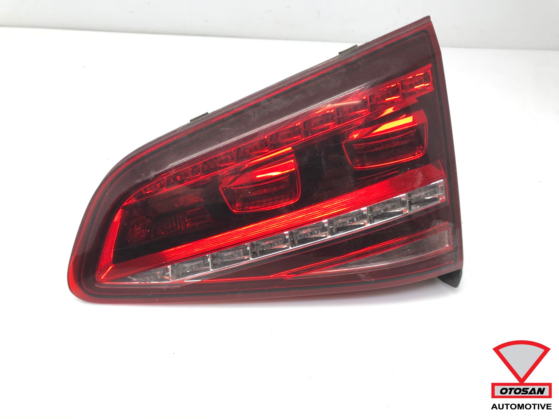 Feu arrière LED VW Golf 7 intérieur droit 5G0945308F