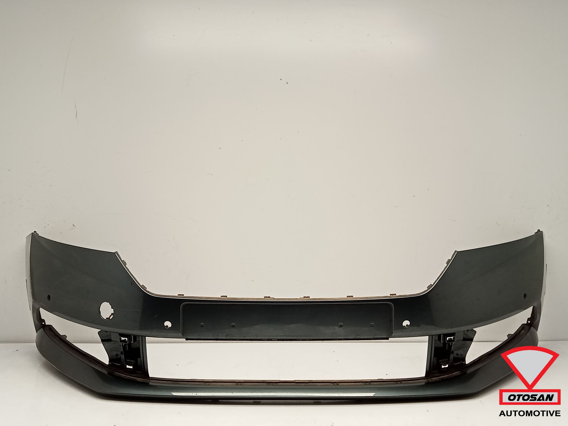 Skoda Fabia 3 Facelift Frontstoßstange Stoßstange 4xPDC Original!