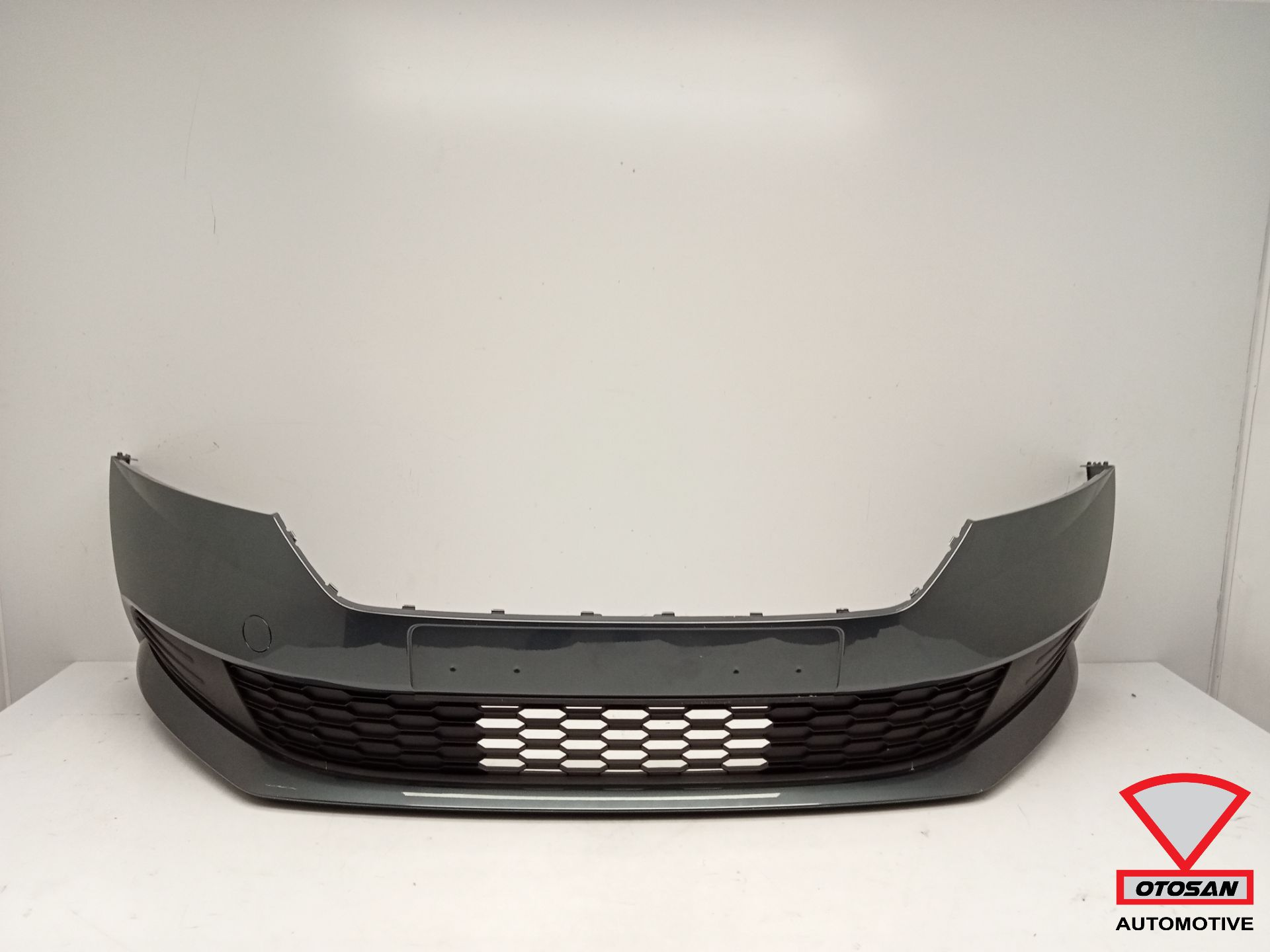 Skoda Fabia 3 Facelift 2019+ Pare-chocs avant Pare-chocs d'origine !