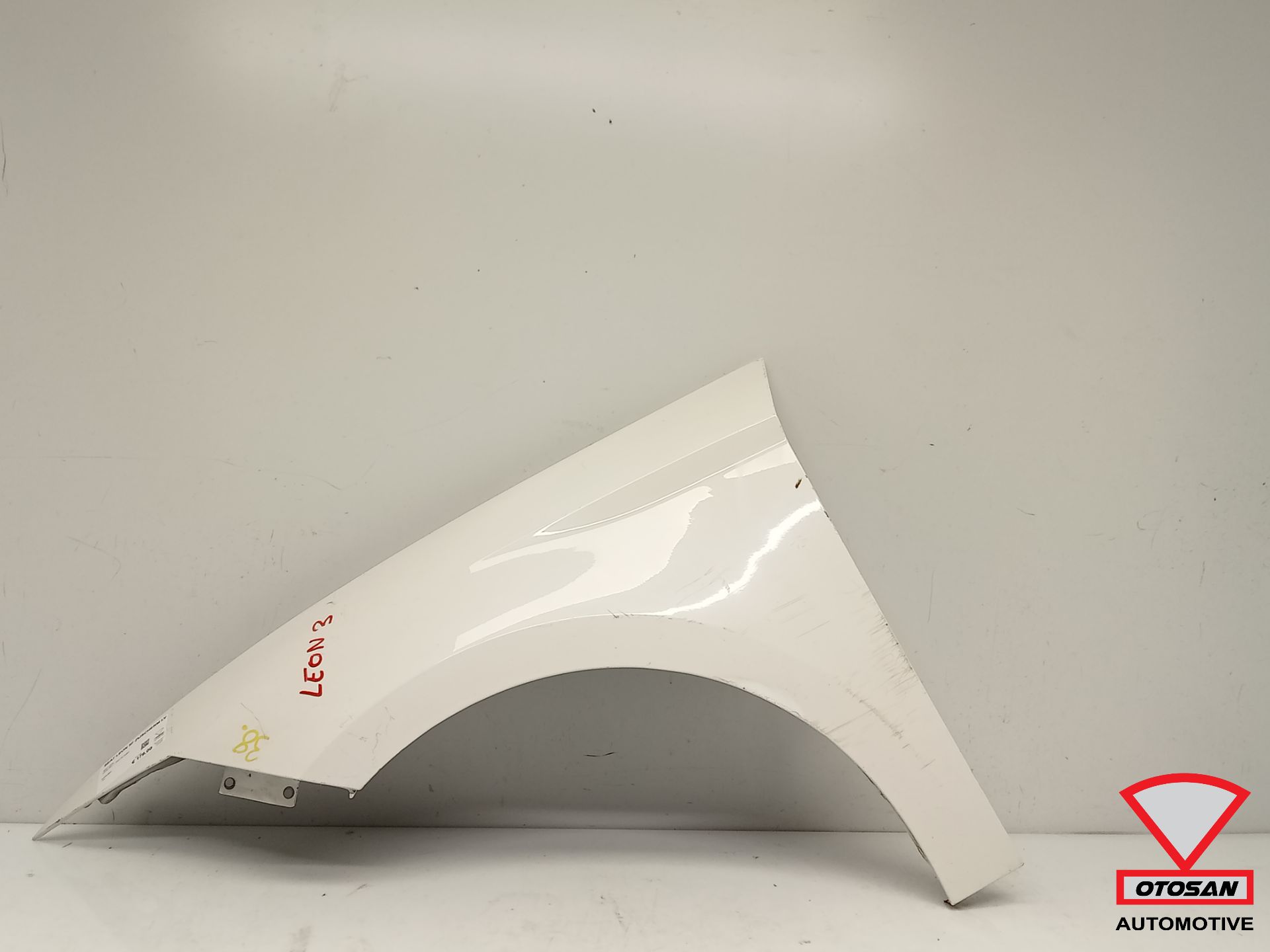 Seat Leon 5F Cache latéral Garde-boue avant gauche Original !