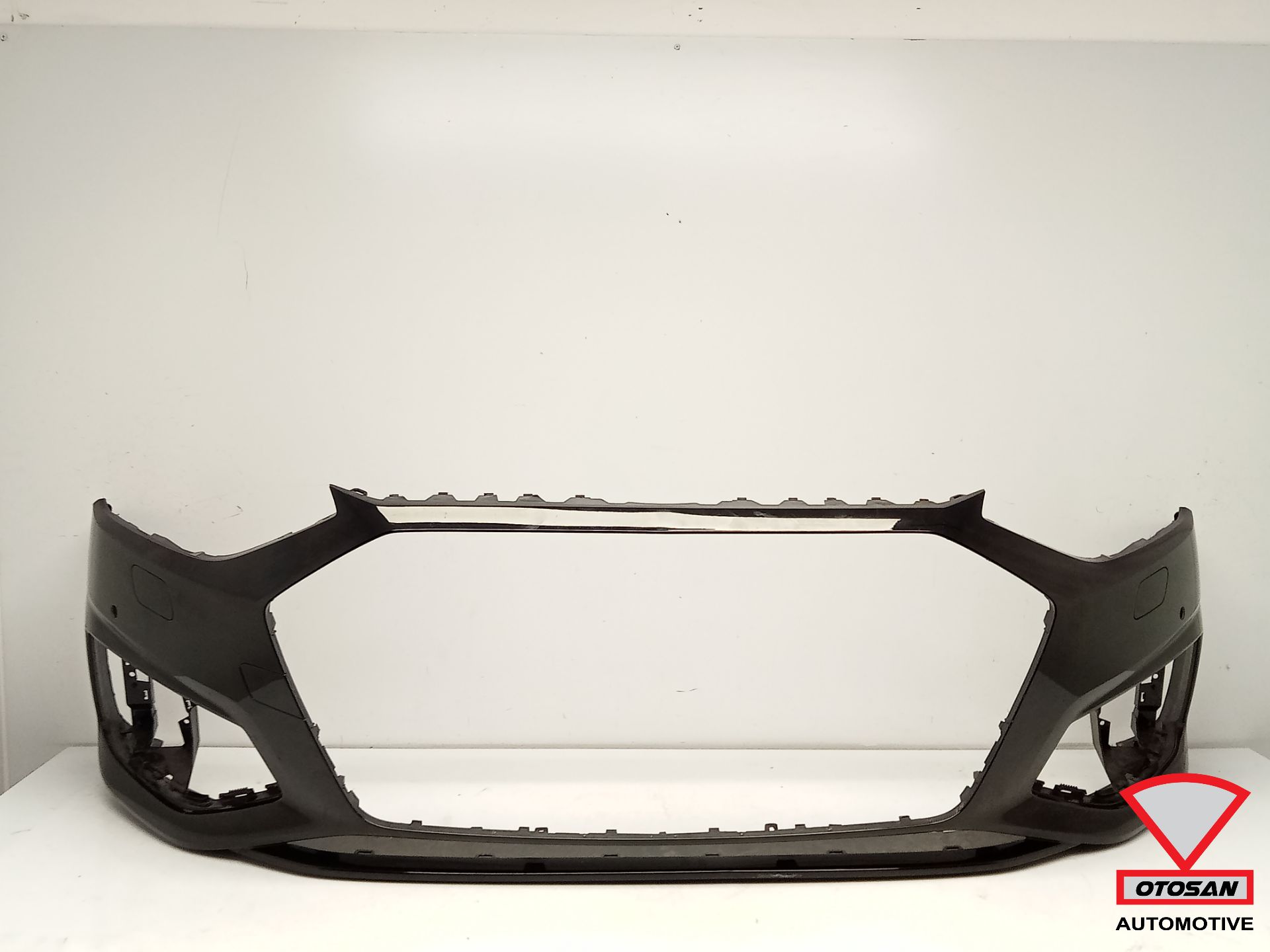 Audi A4 8W B9 Facelift Voorbumper Bumper 4xPDC KLS Origineel!