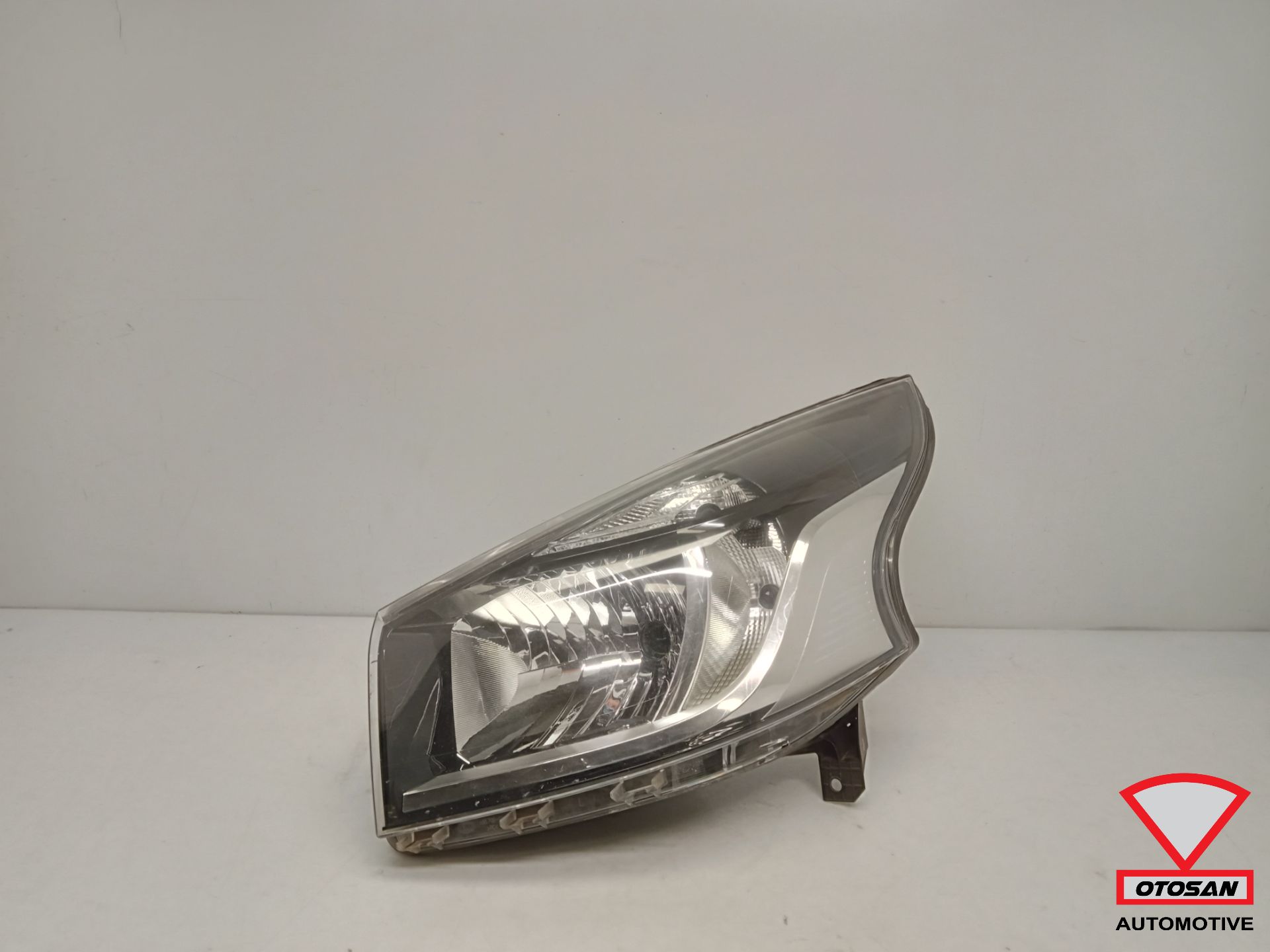 Renault Trafic 3 2015+ Halogeen Koplamp Links 260604635R
