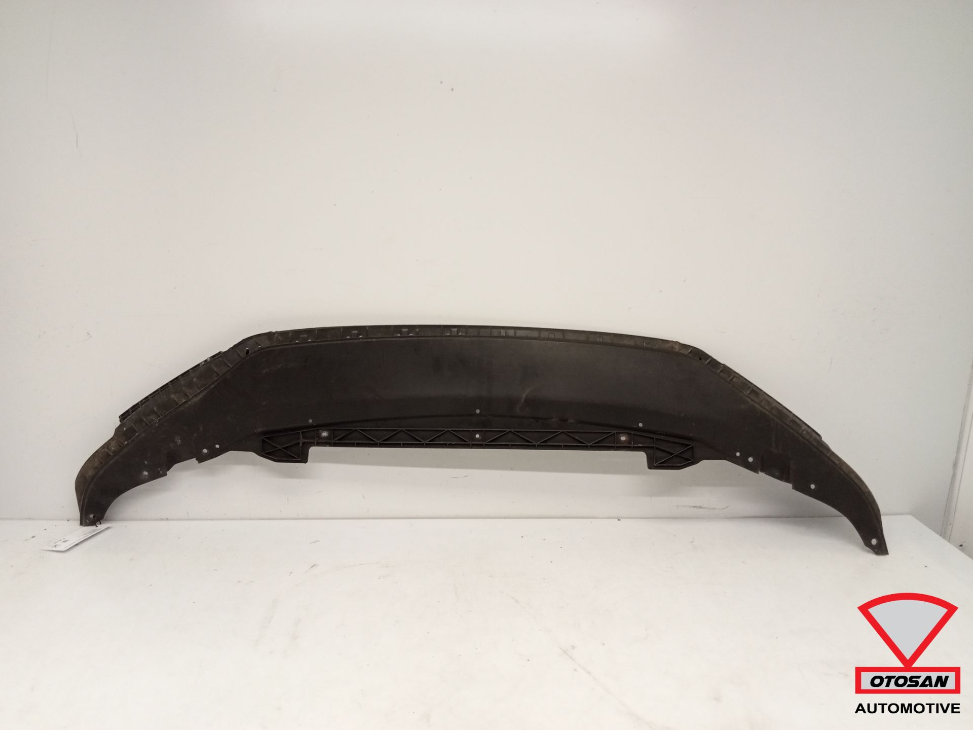 VW Touran 5T Front Bumper Underplate Lower Lip 5TA805915D