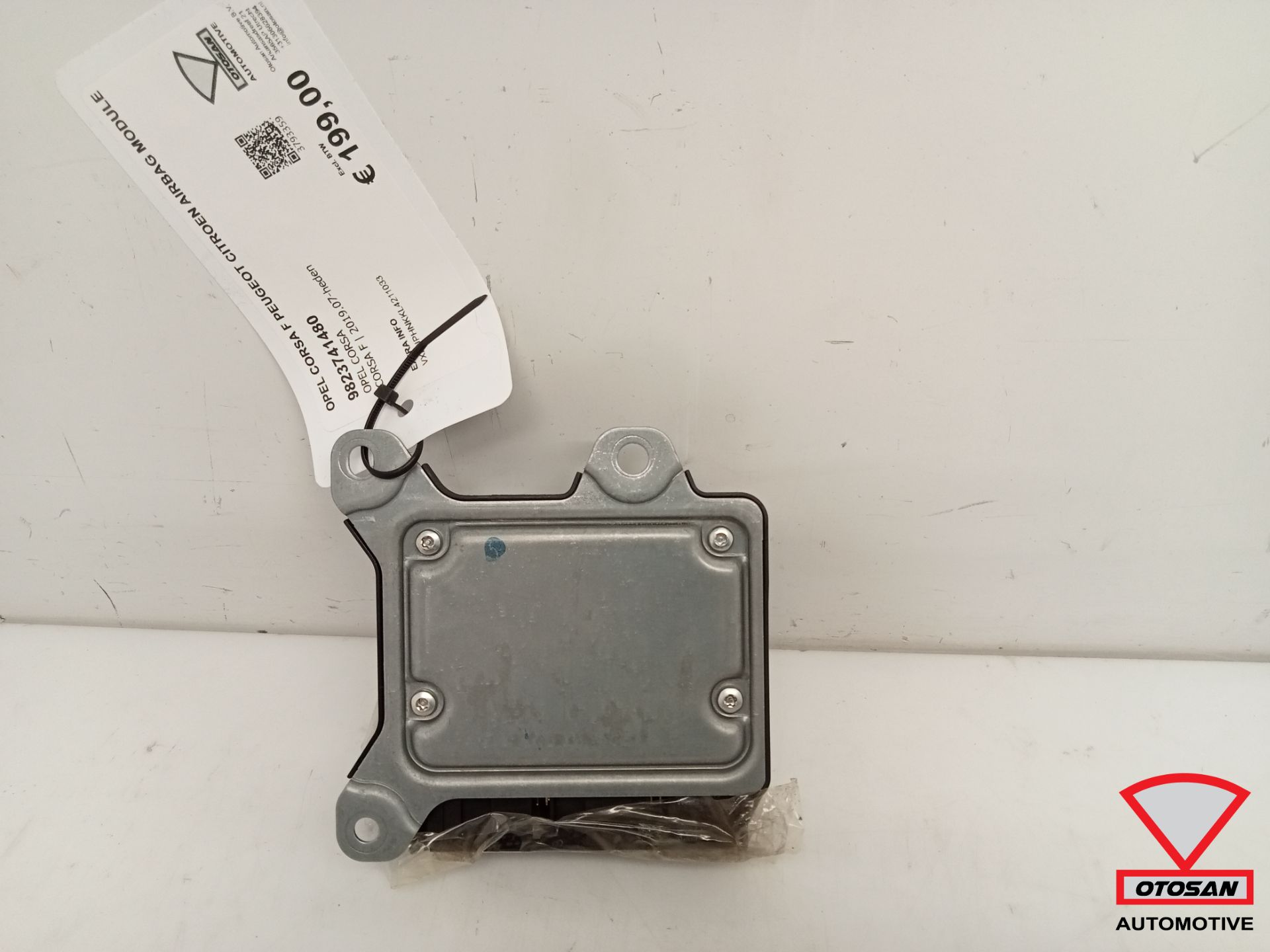 0_681c76e586dbb17cb1a2f3bb.jpeg