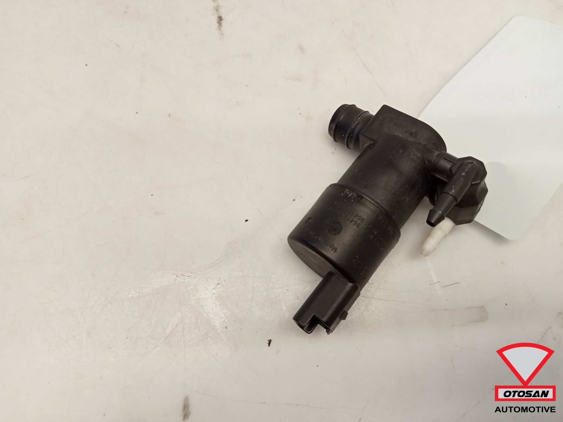 Smart Citroen Peugeot Scheibenwaschpumpe 9641553880