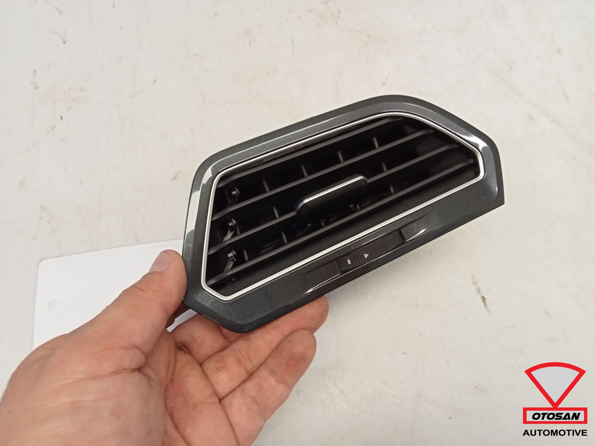 Climatisation droite pour VW Tiguan 5NA 5NA819710