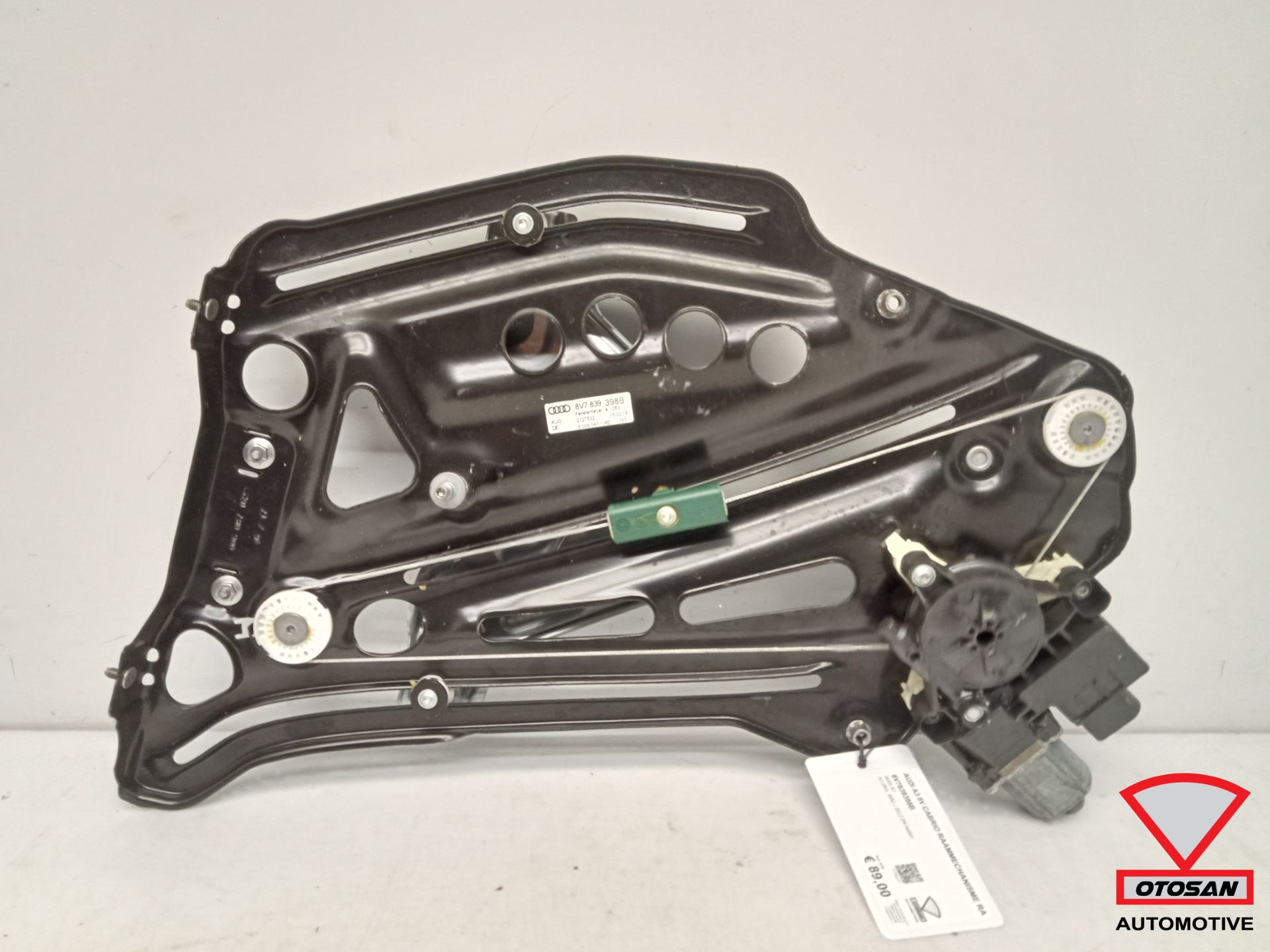 Audi A3 8V Cabrio Raammechanisme Rechts Achter 8V7839398B