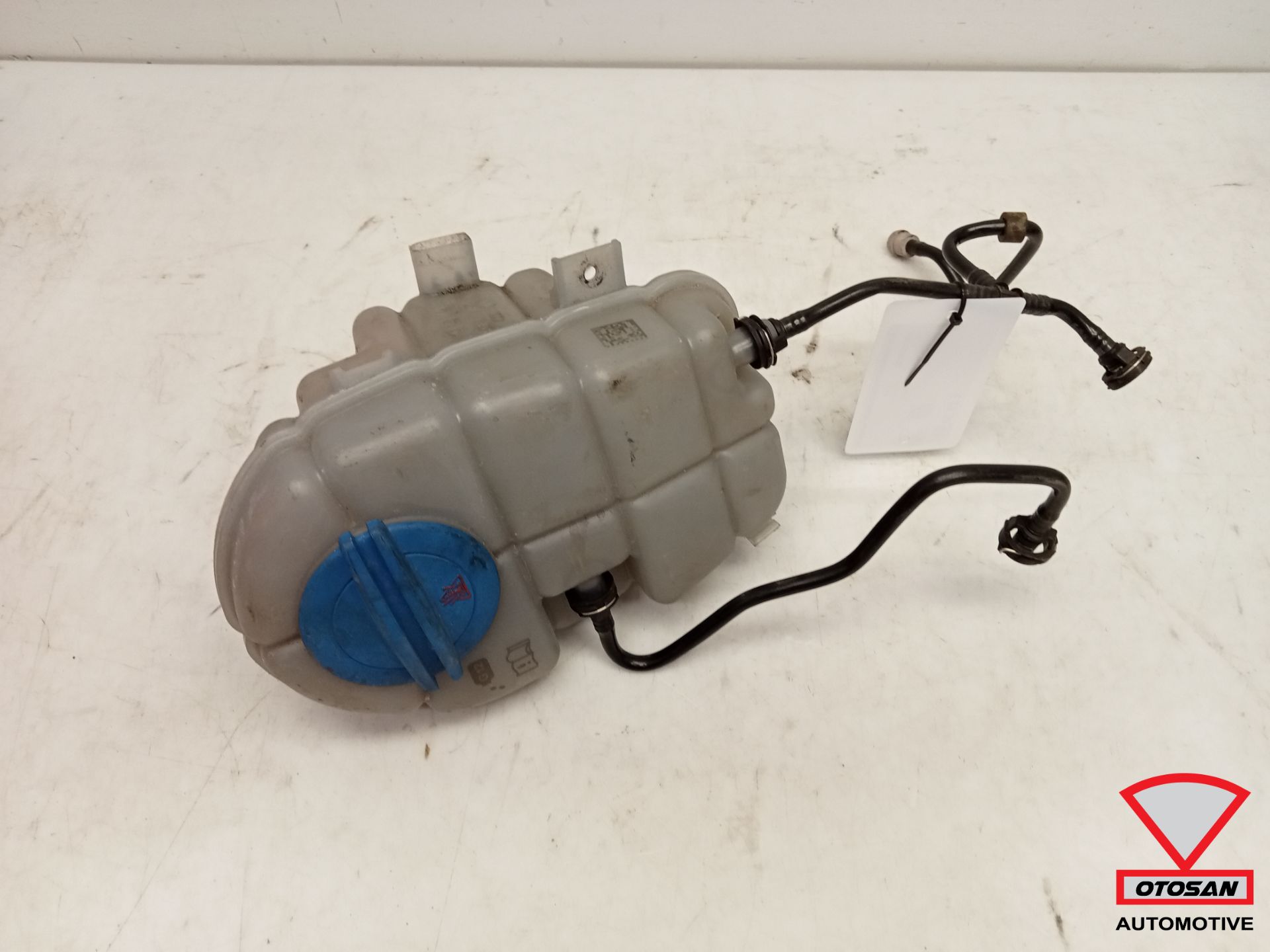 Réservoir de liquide de refroidissement Audi A6 S6 RS6 4G C7 4G0121403R