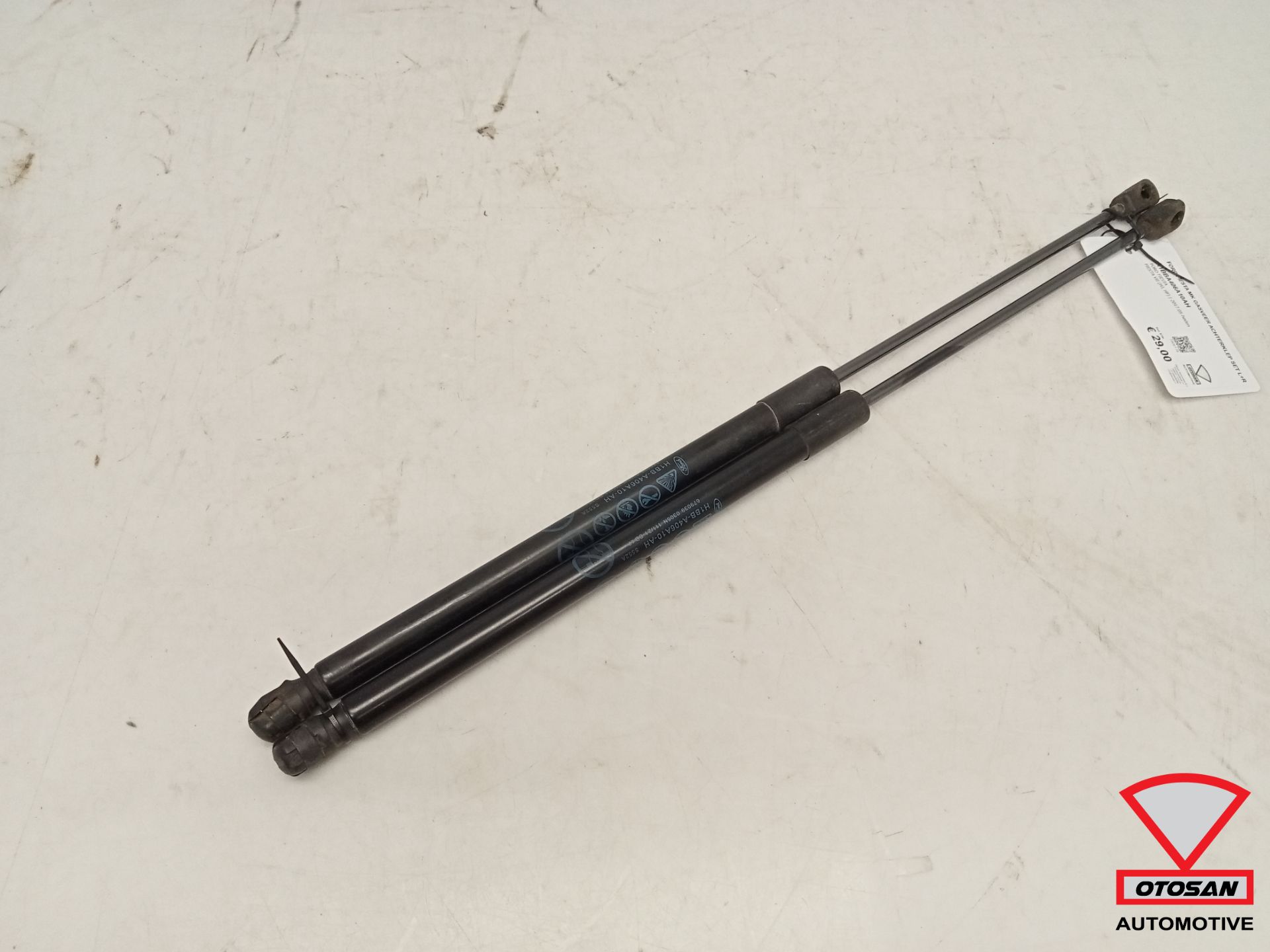 Ford Fiesta MK8 Gas Spring Tailgate Set L+R H1BBA406A10AH