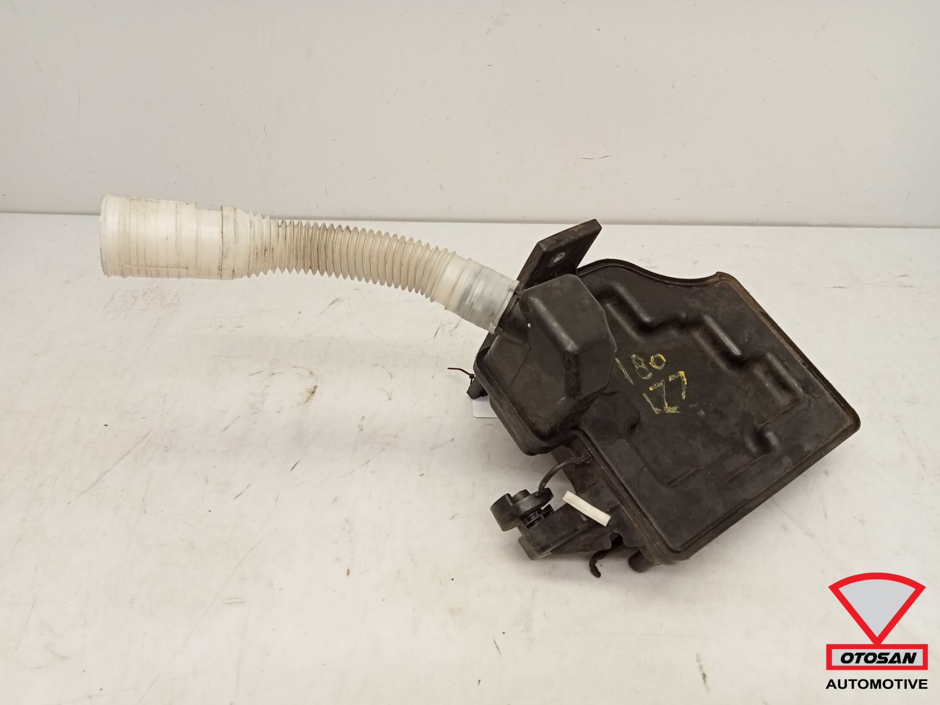 VW Polo 6R 6C Audi A1 Windshield Fluid Reservoir 6R0955453G