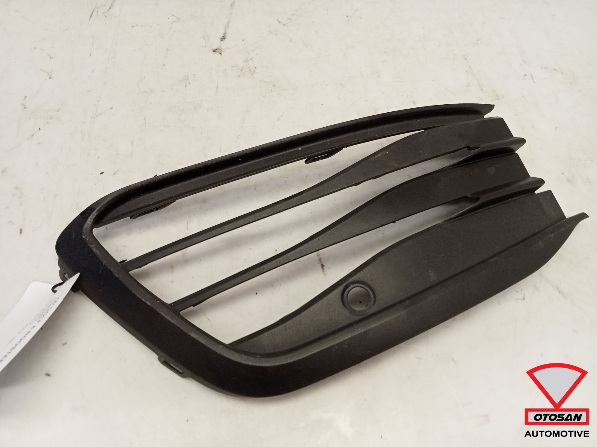 VW Golf 8 2020+ Frontstoßstangengrill links 5H0853665J