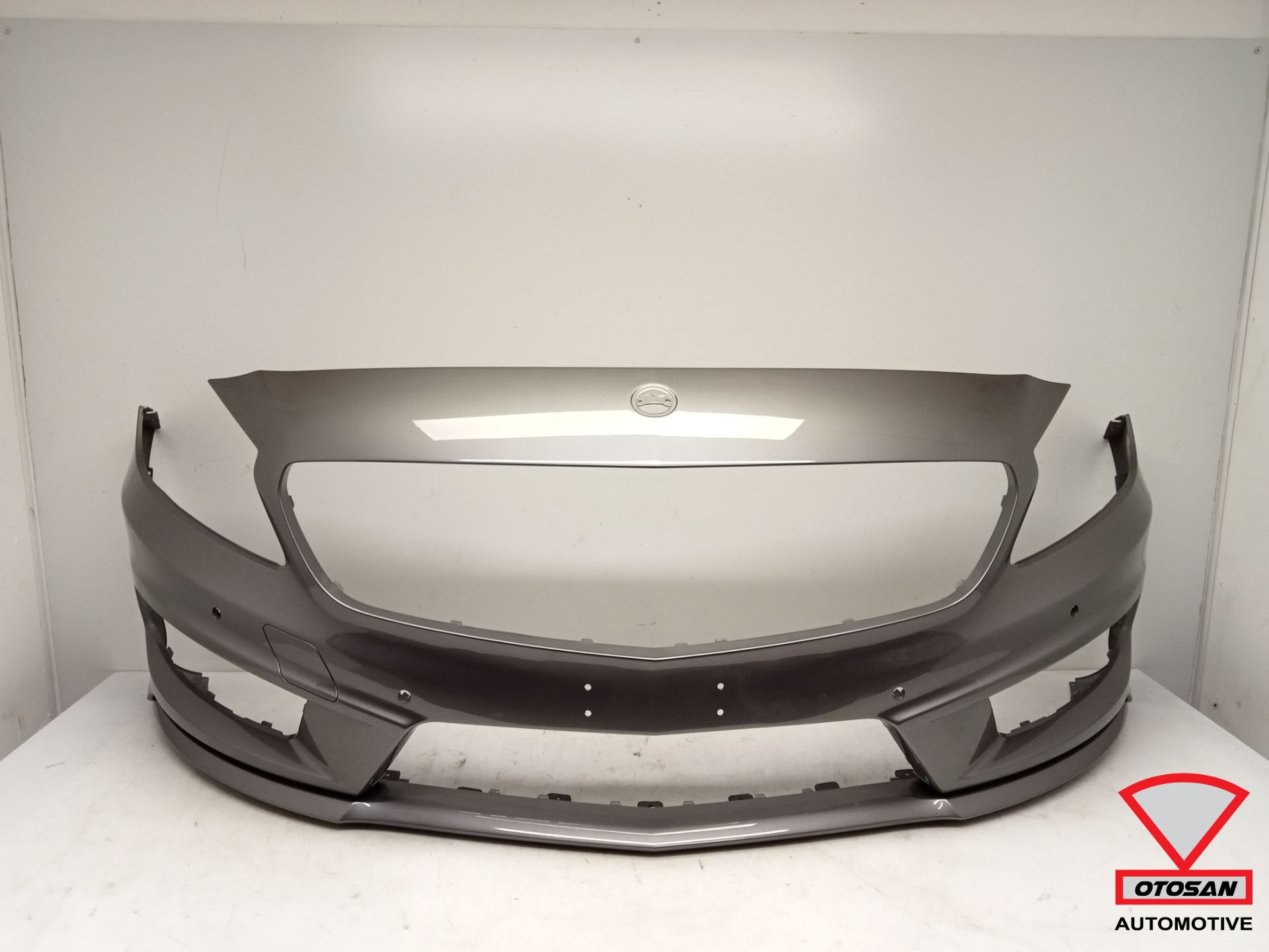 Mercedes A W176 AMG Voorbumper 6xPDC 787 Nieuw Staat Origineel!