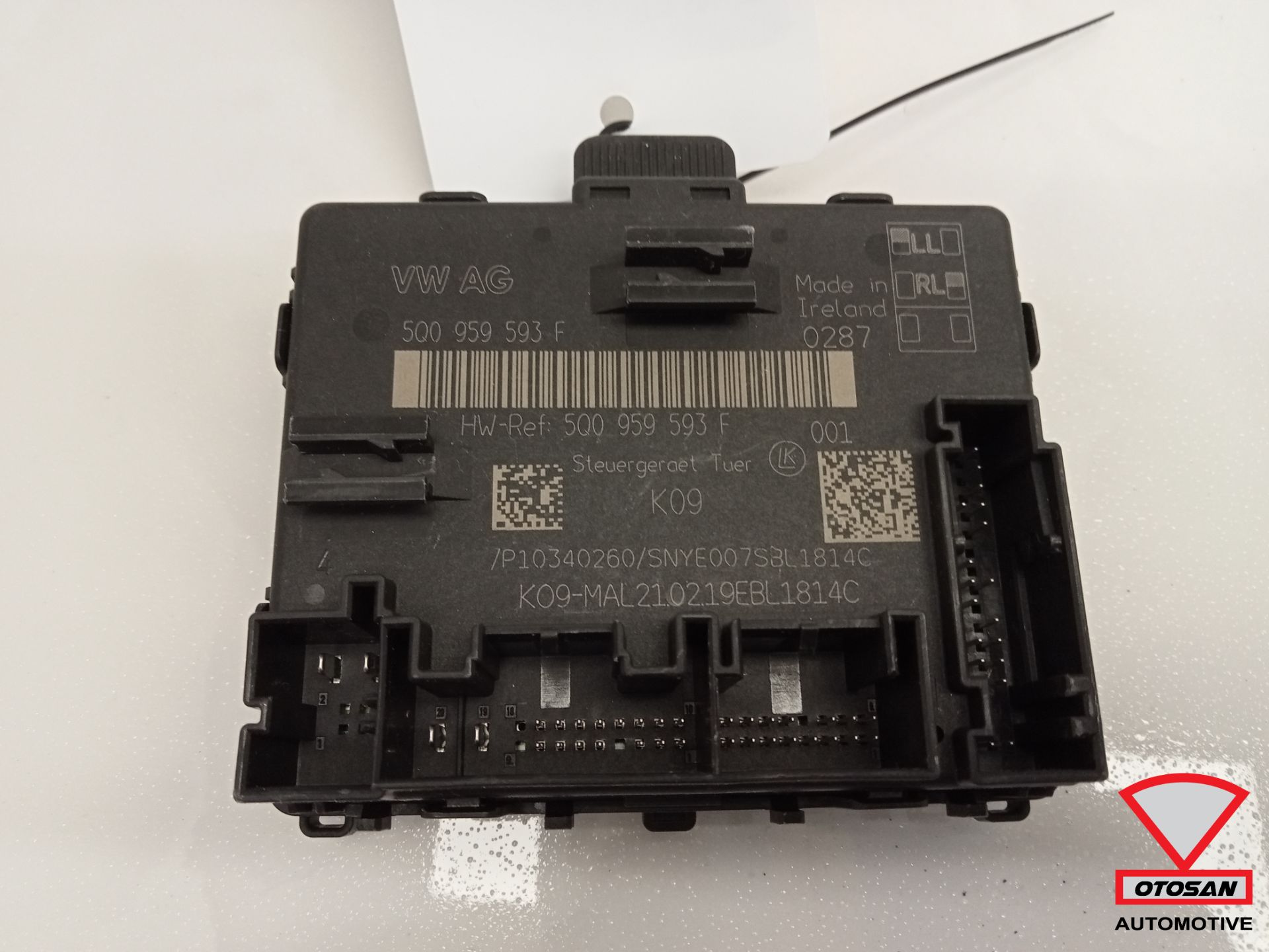 VW Audi Seat Skoda Türmodul Links Vorne 5Q0959593F