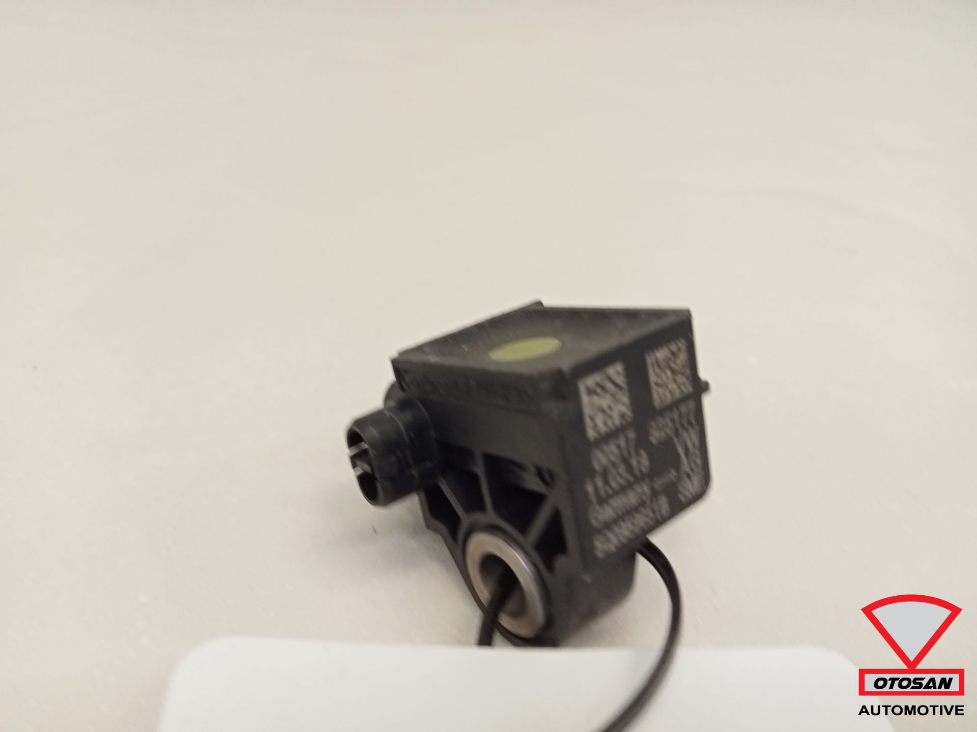 VW Audi Seat Skoda VAG Crashsensor Vorne 5Q0959651B
