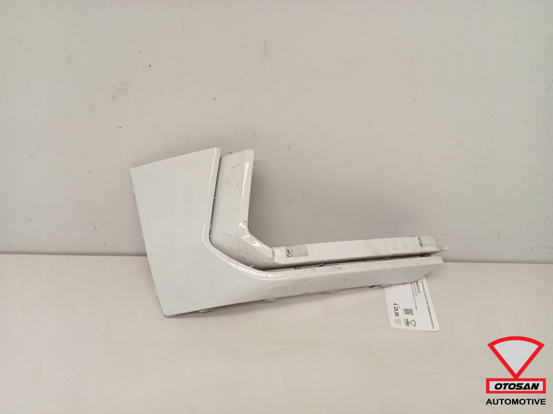 VW Tiguan Allspace R-Line Front Bumper Grille R 5NN853212C