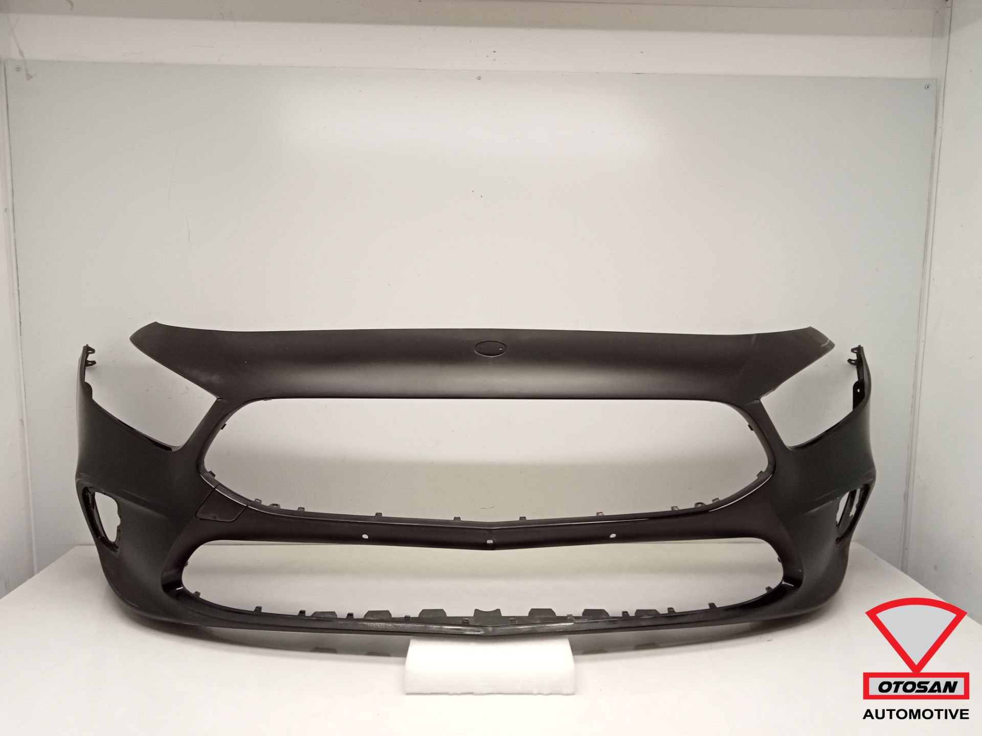 Mercedes A-klasse w177 voorbumper 6x pdc Origineel