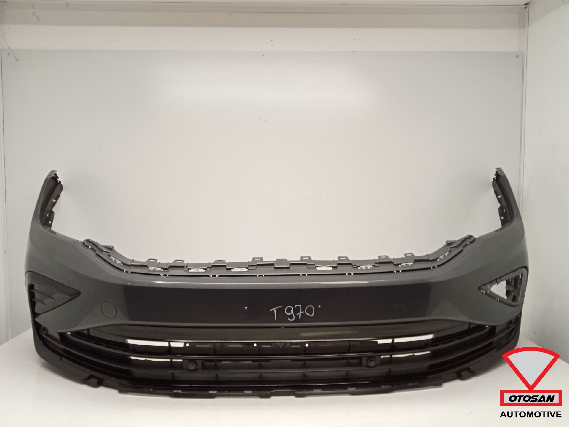 VW Tiguan 5na facelift front bumper 2021-2024 Original