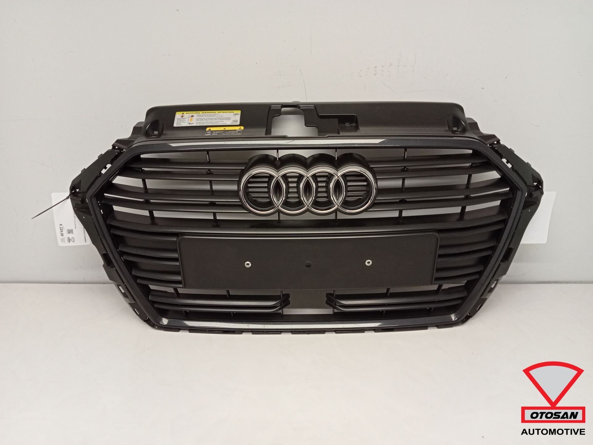 Audi A3 8V Grille Facelift ACC S-Line Origineel