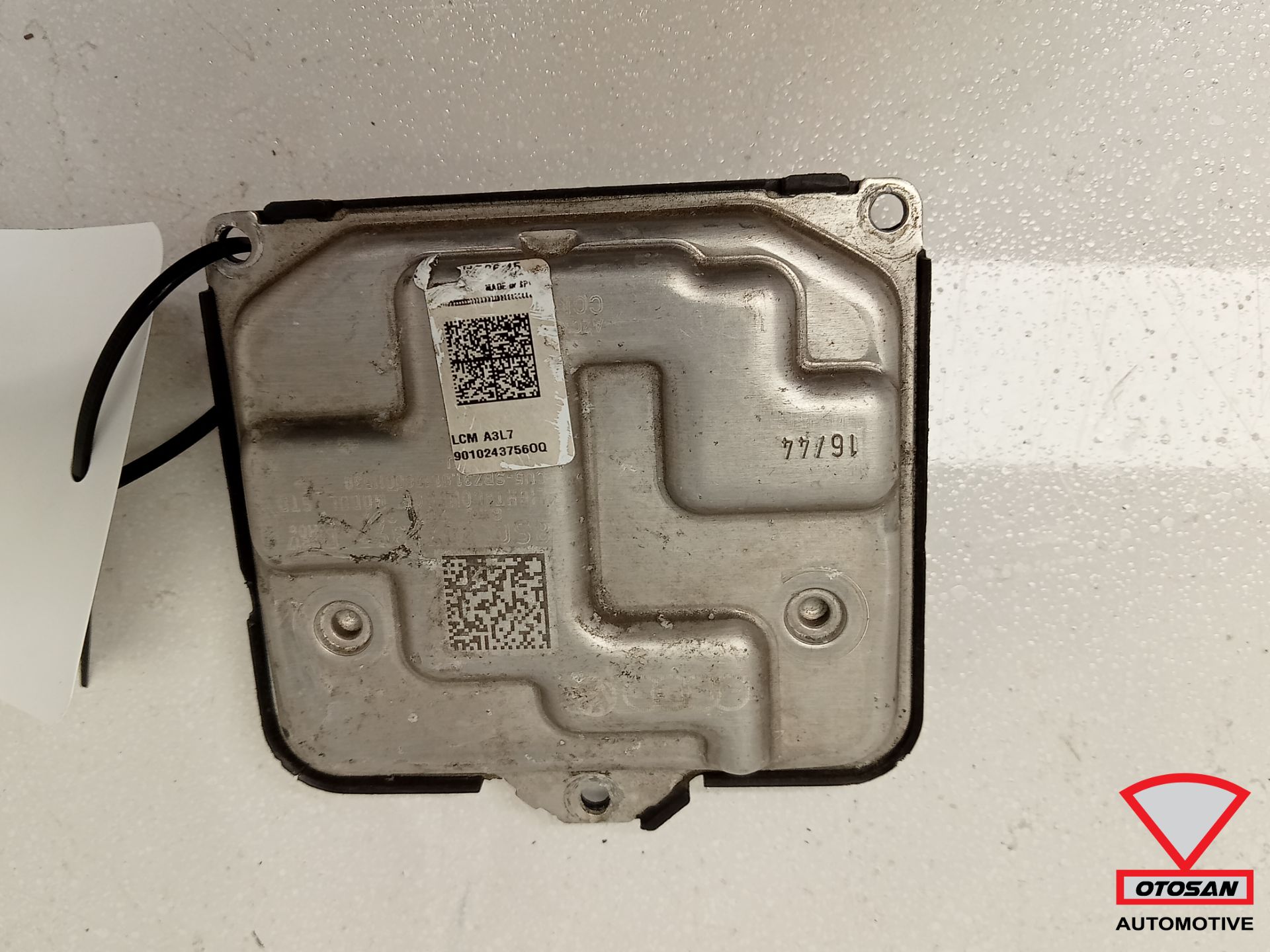 VW Audi Scheinwerfermodul 8S0907397D Original