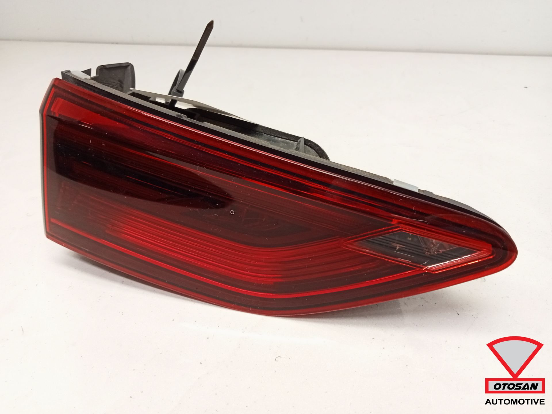 VW GOLF 8 VIII Inner Rear Light Left 5ho945094c