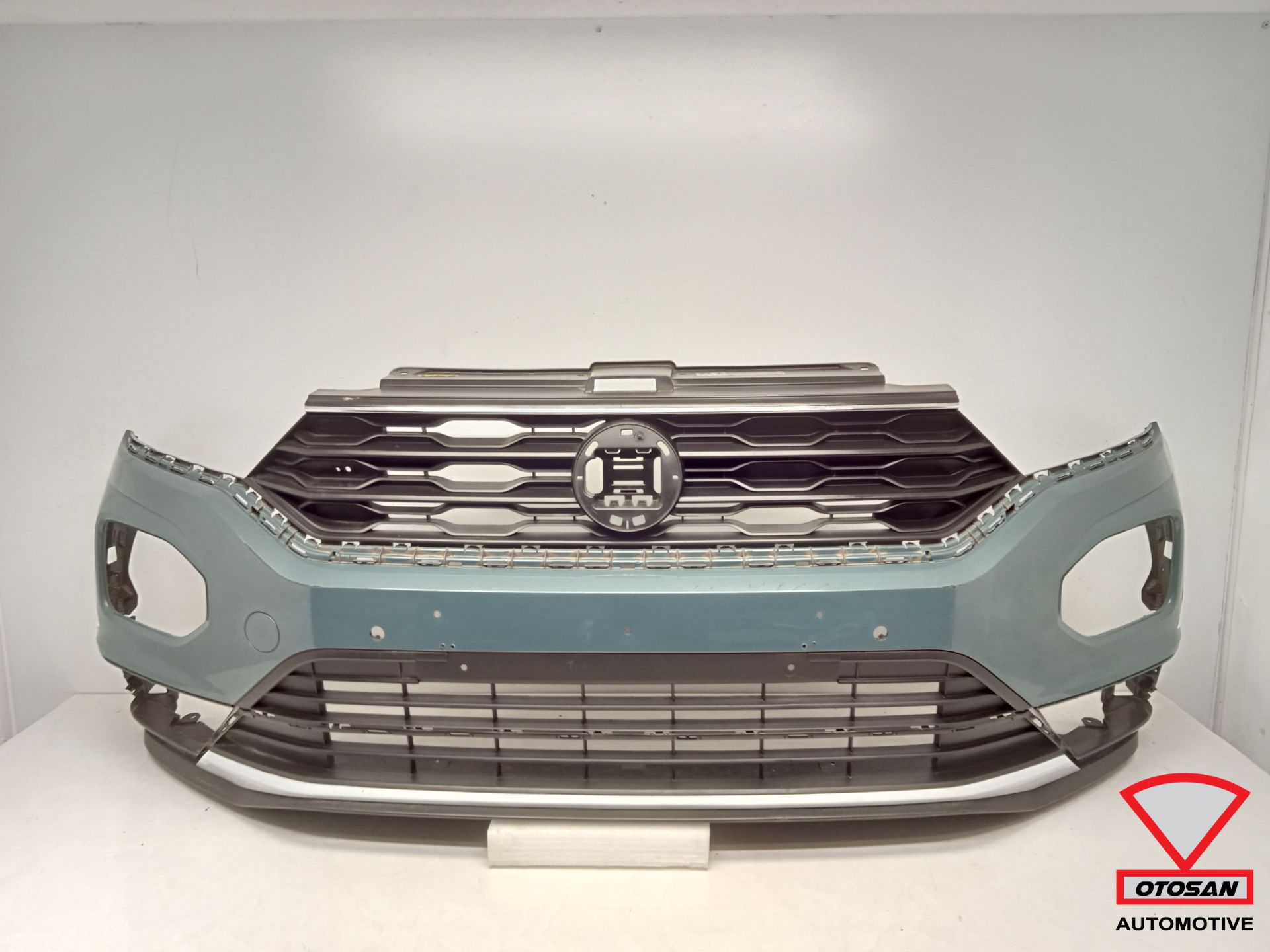 VW T-Roc R-Line Original! Front bumper 6x PDC