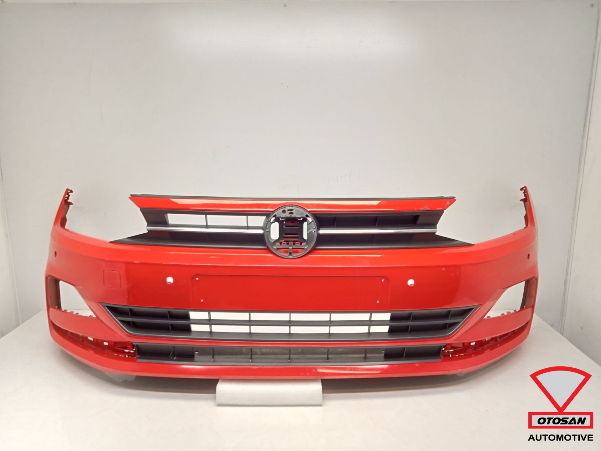 VW Polo 2G 6xPDC Front Bumper 2017-2021 Original!
