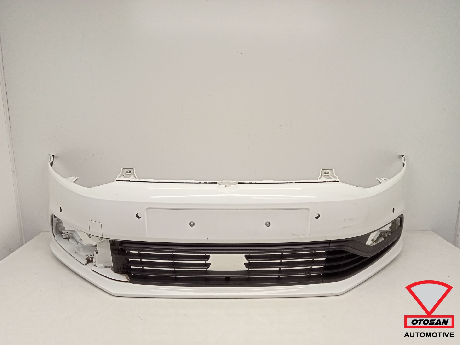 VW Polo 6C 4x PDC Original! Front bumper