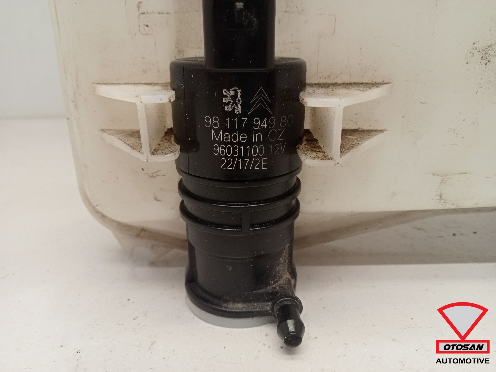 Peugeot Expert Ruitensproeier Reservoir Sproeiertank 2016+