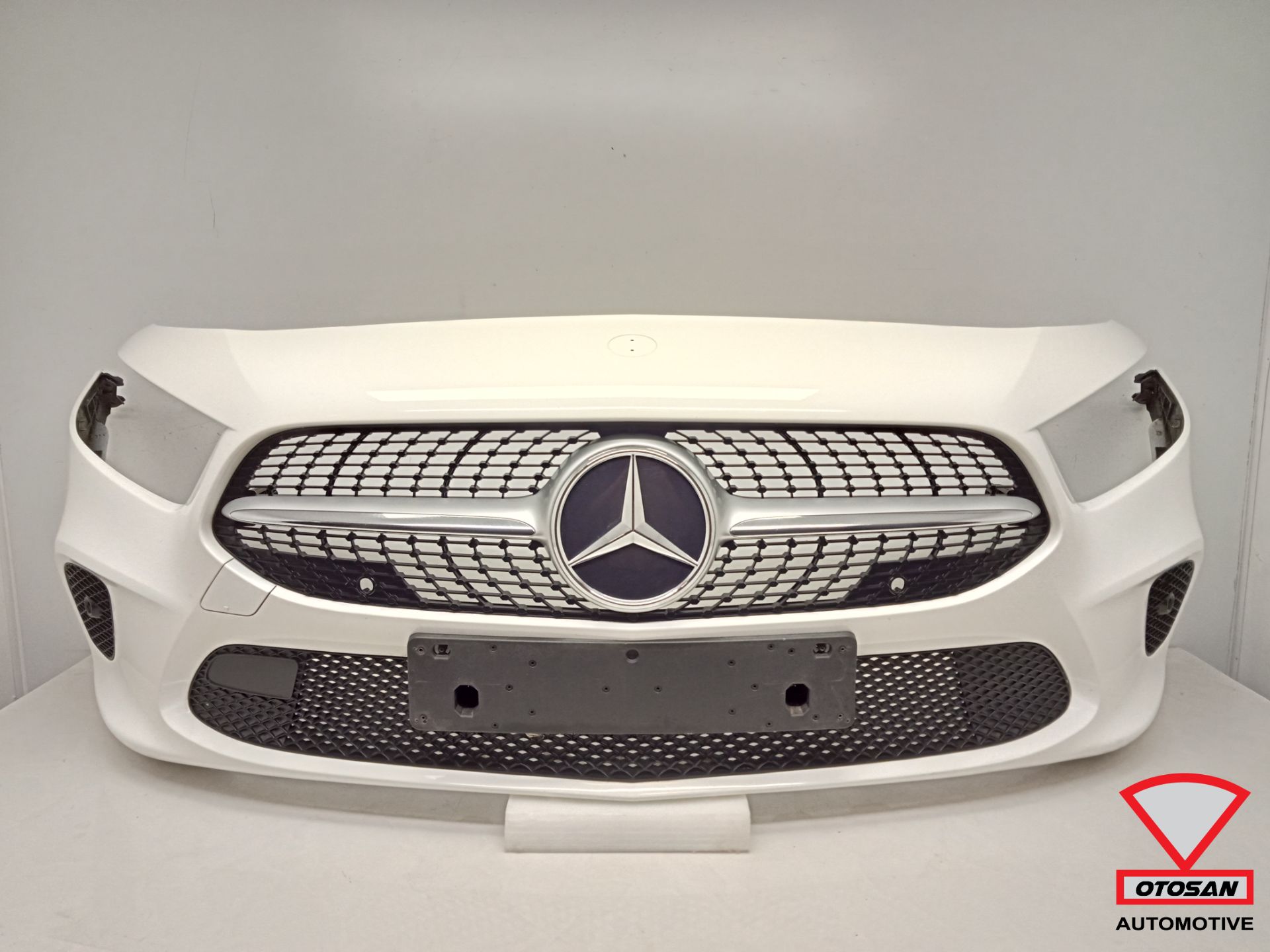 MB A-Class W177 A177 Front Bumper WHITE 149 POLAR WHITE Complete 6x PDC