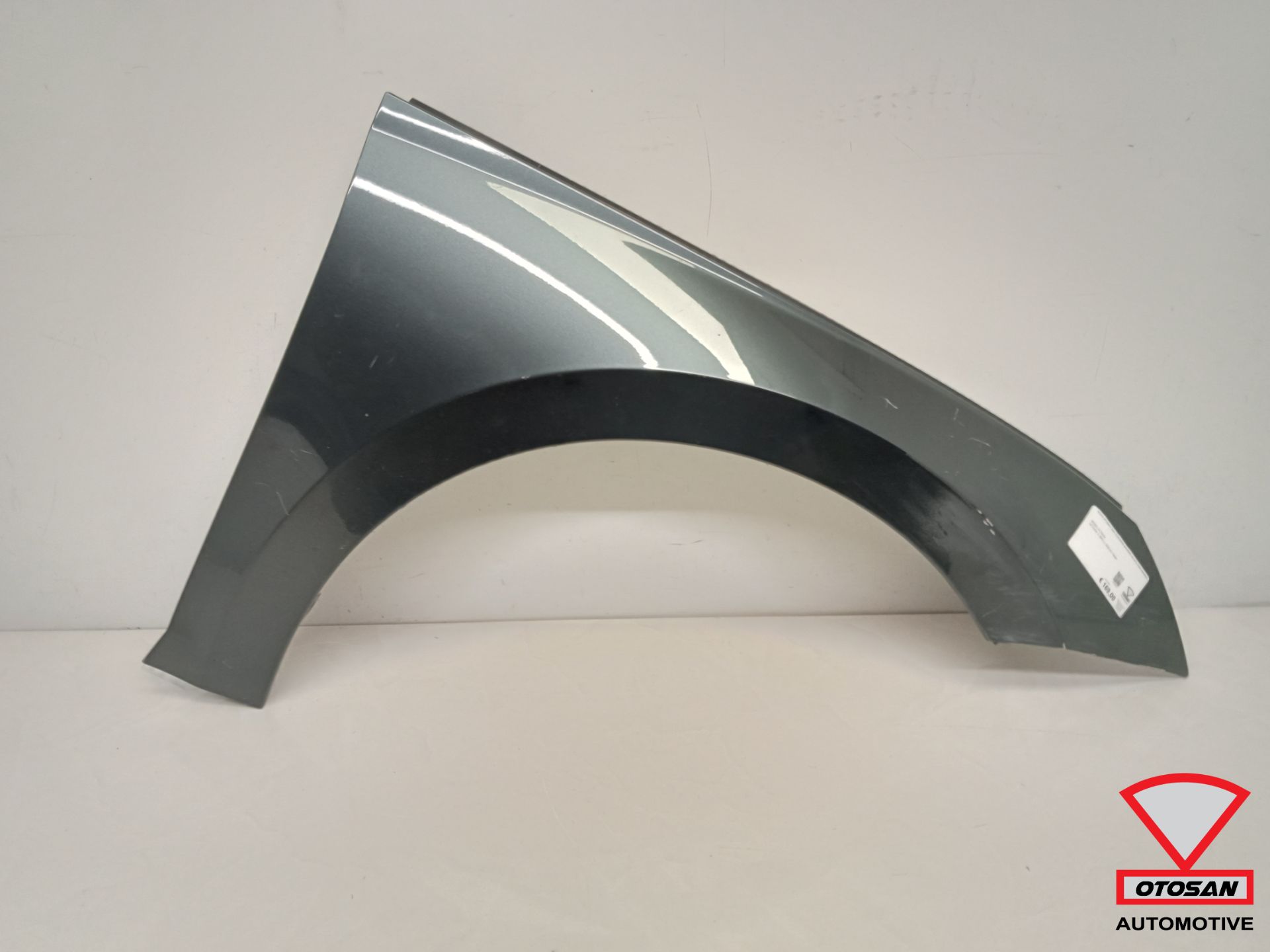 Aile avant droite d'origine pour Skoda Octavia 4 (à partir de 2020)