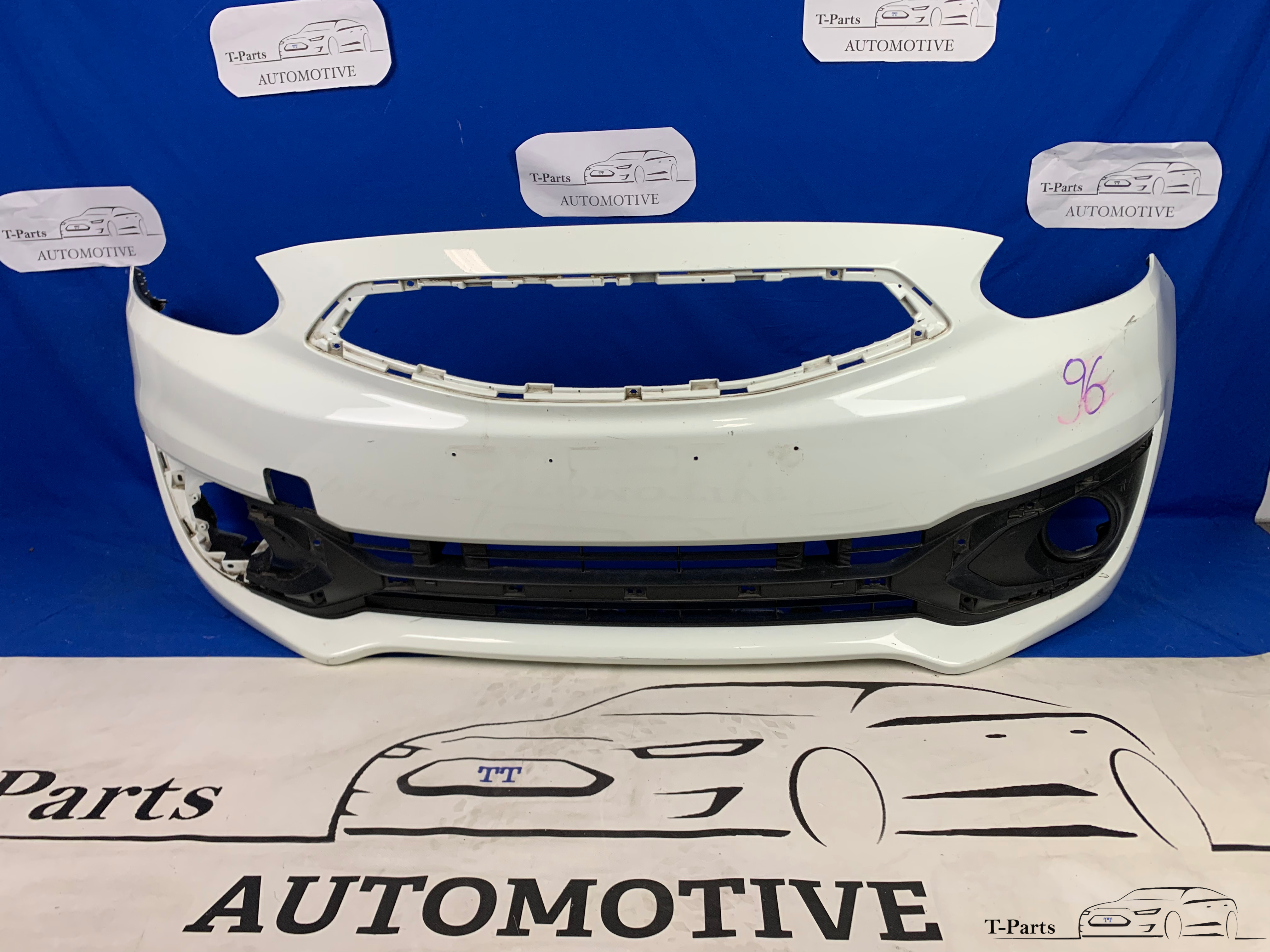 Mitsubishi space star voorbumper origineel bumper 2016+