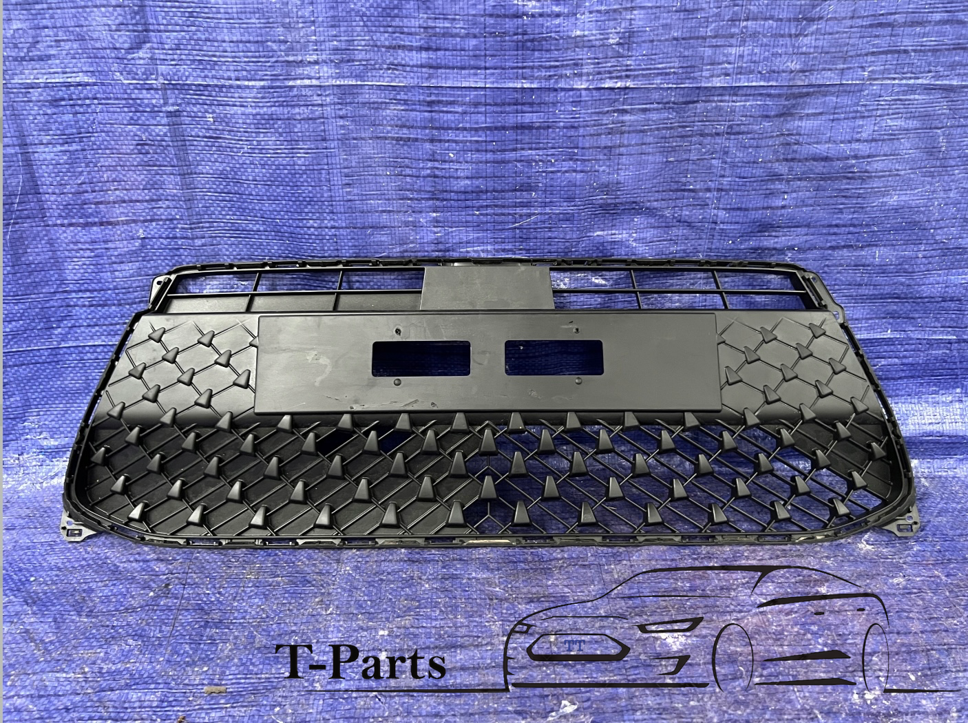 Toyota aygo X 20+ grille front bumper NEW bumper