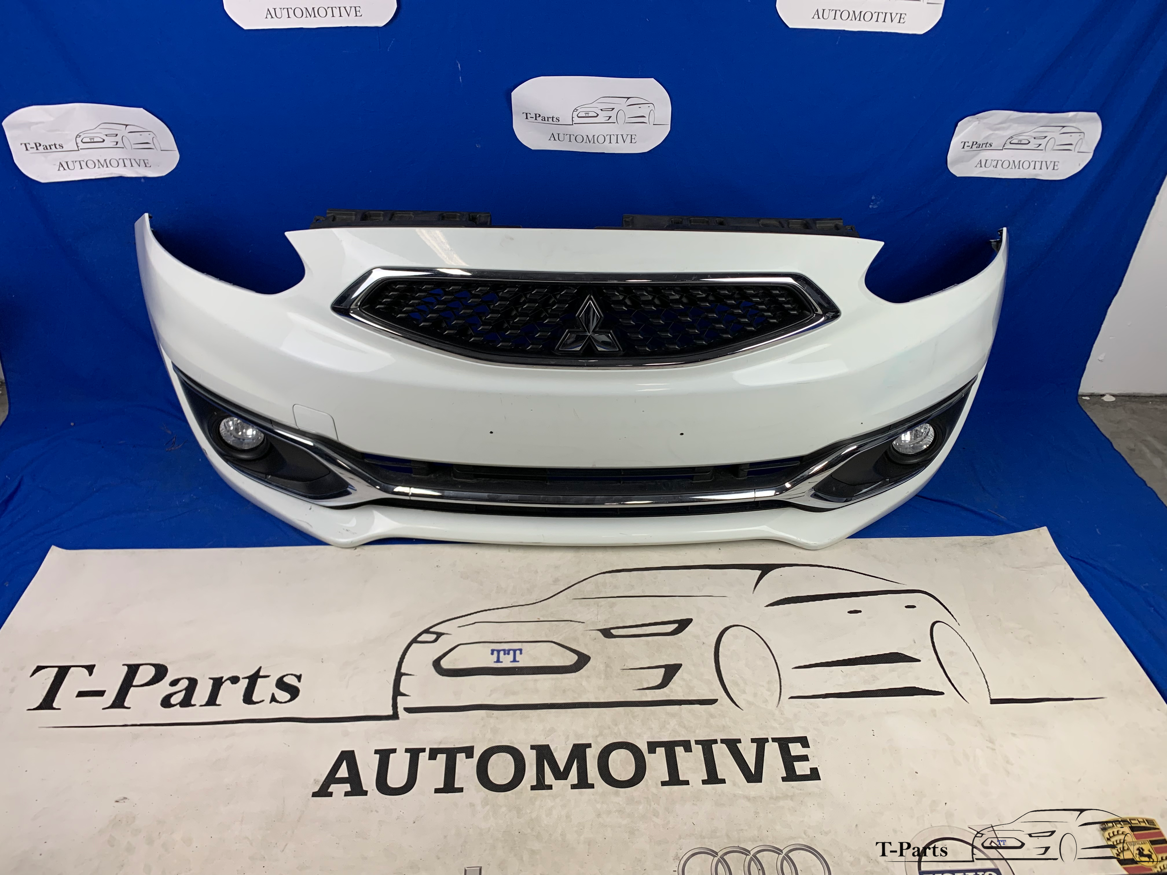 Mitsubishi Space Star voorbumper grille bumper 2016+ gril rooster
