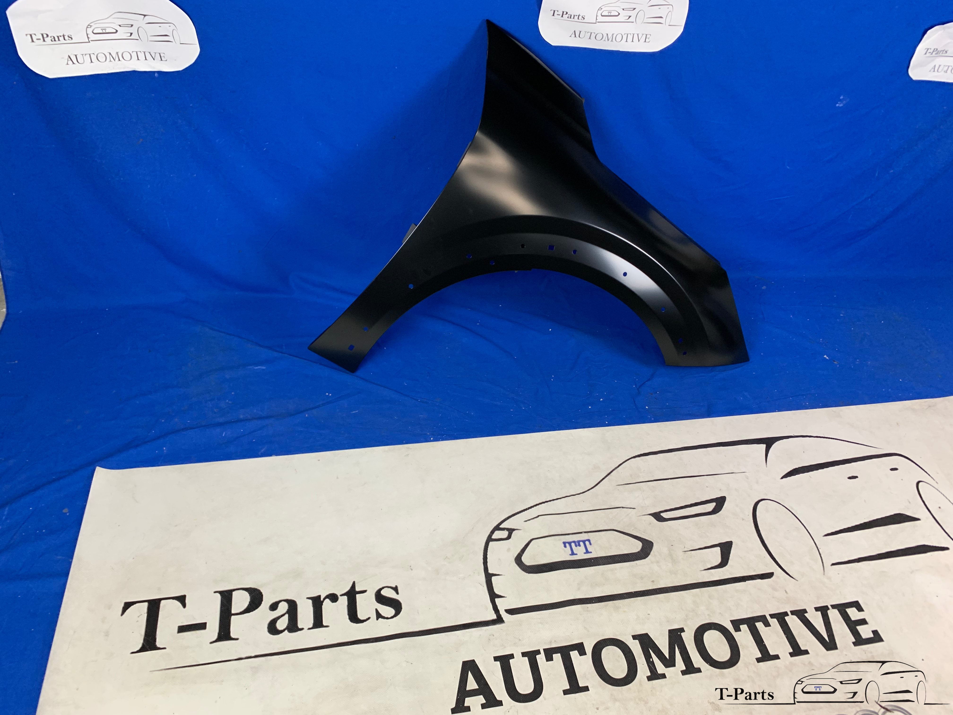 Peugeot 208 GT rechts zijscherm spatbord scherm 9823208280