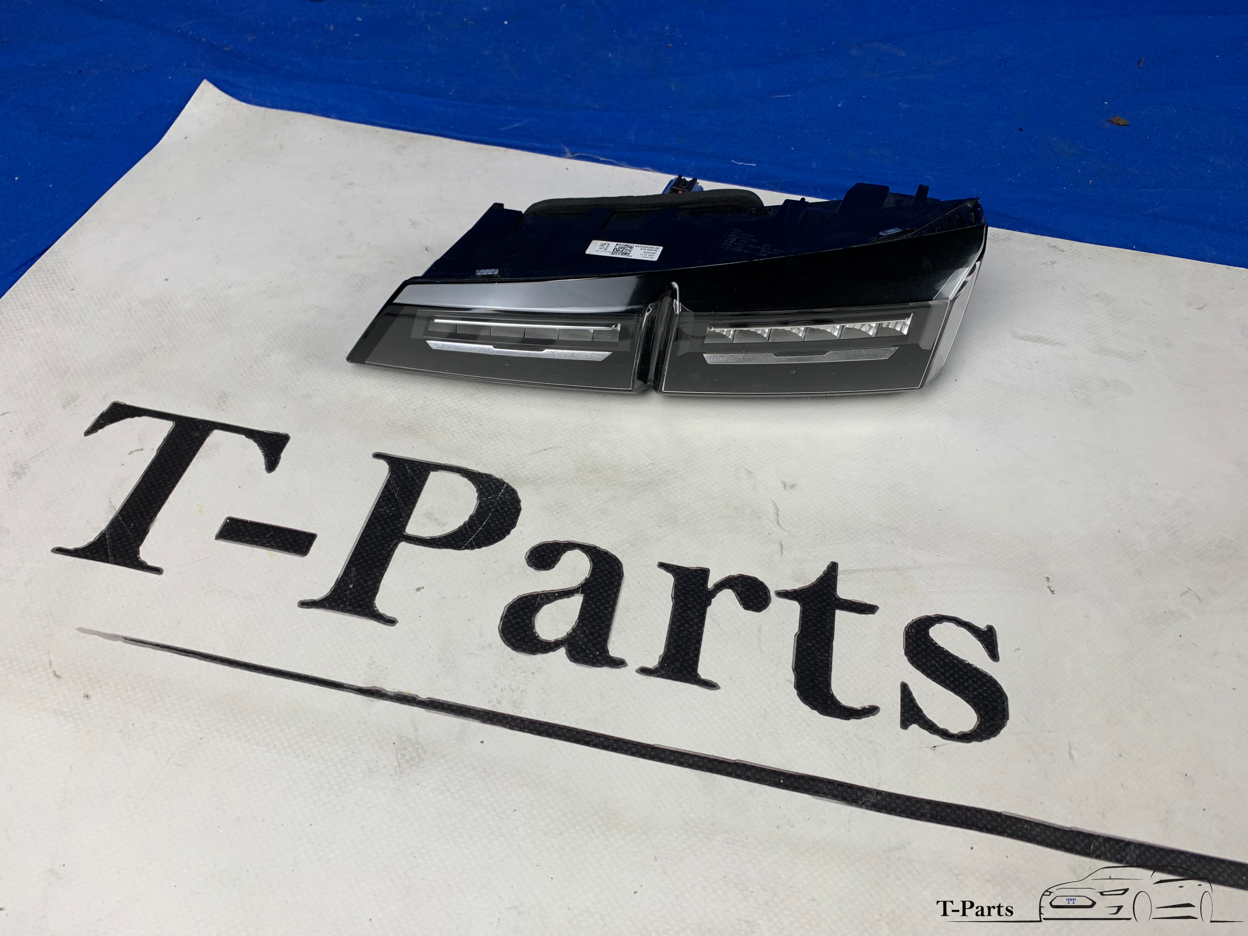 Peugeot 308 rechts achterlicht kofferklep lamp 9835300580