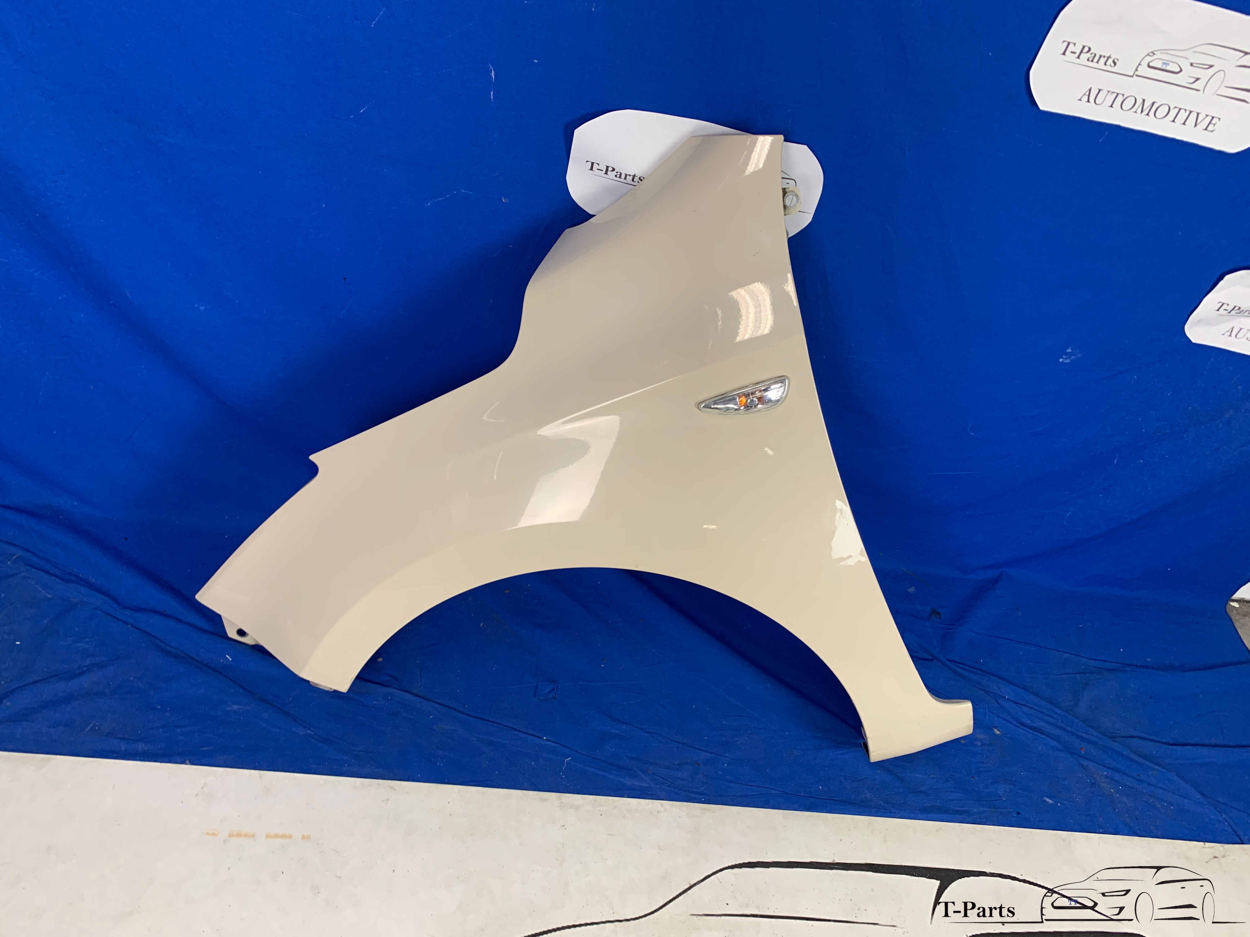 Hyundai i20 links zijscherm spatbord 2012+ knipperlicht gat