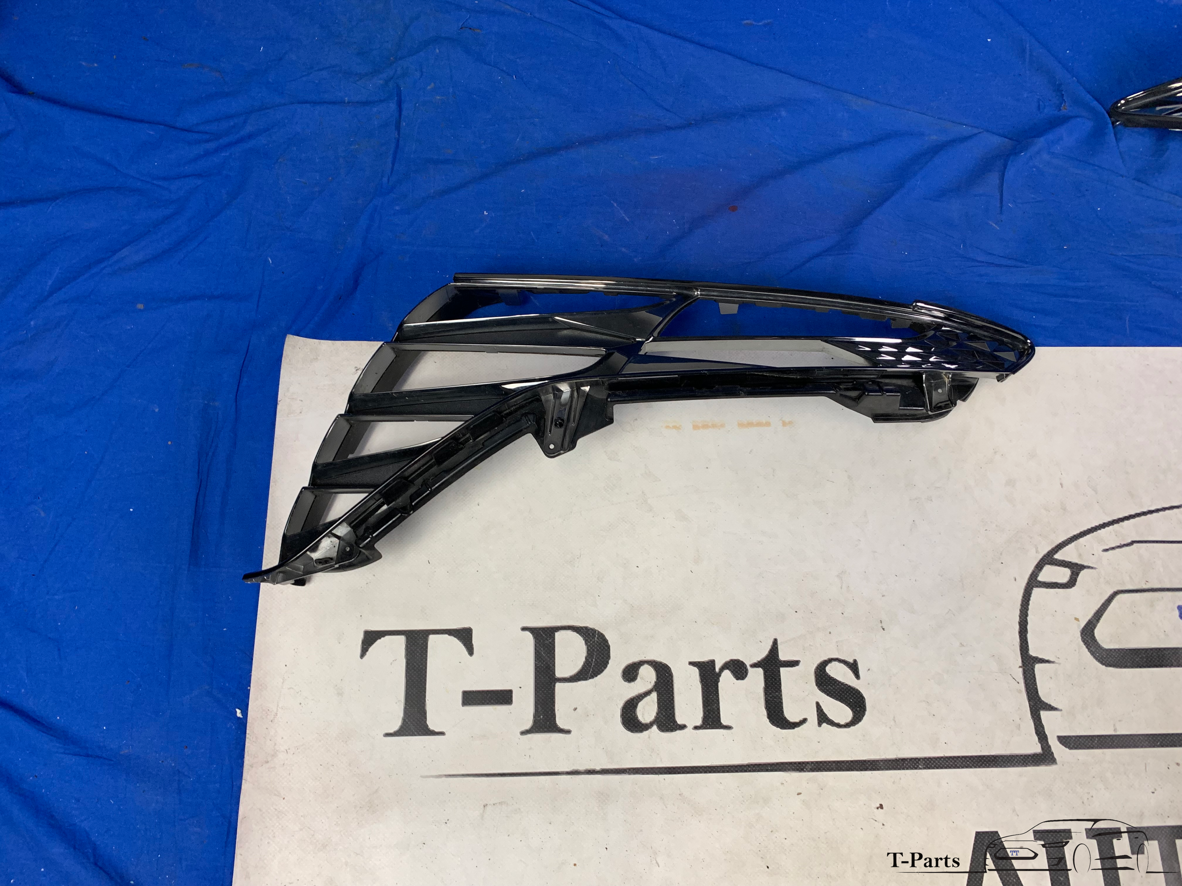 Hyundai tucson voorbumper grille rooster gril links bumper