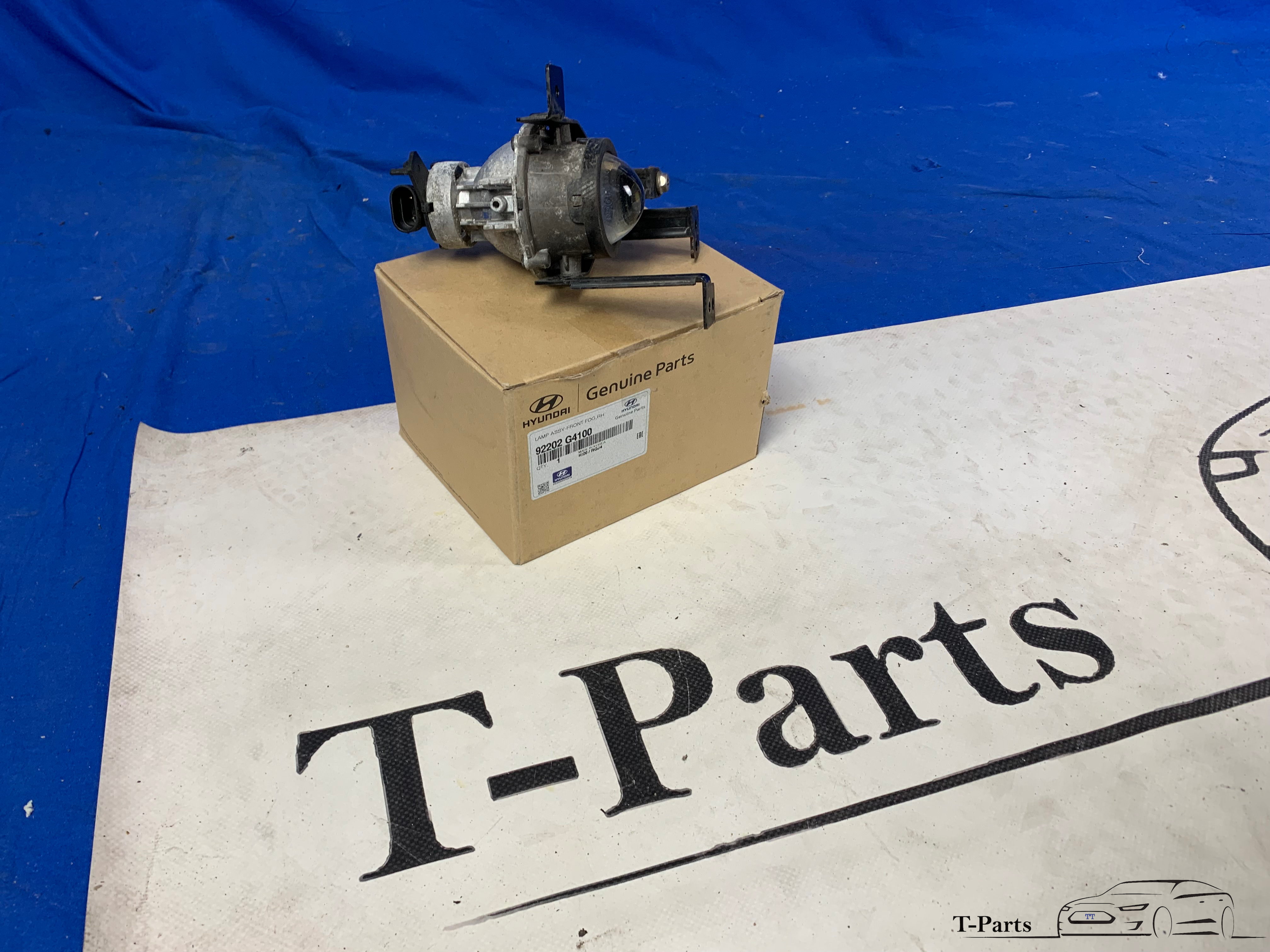 Hyundai i30 mistlamp rechts 92202 G4100 lamp